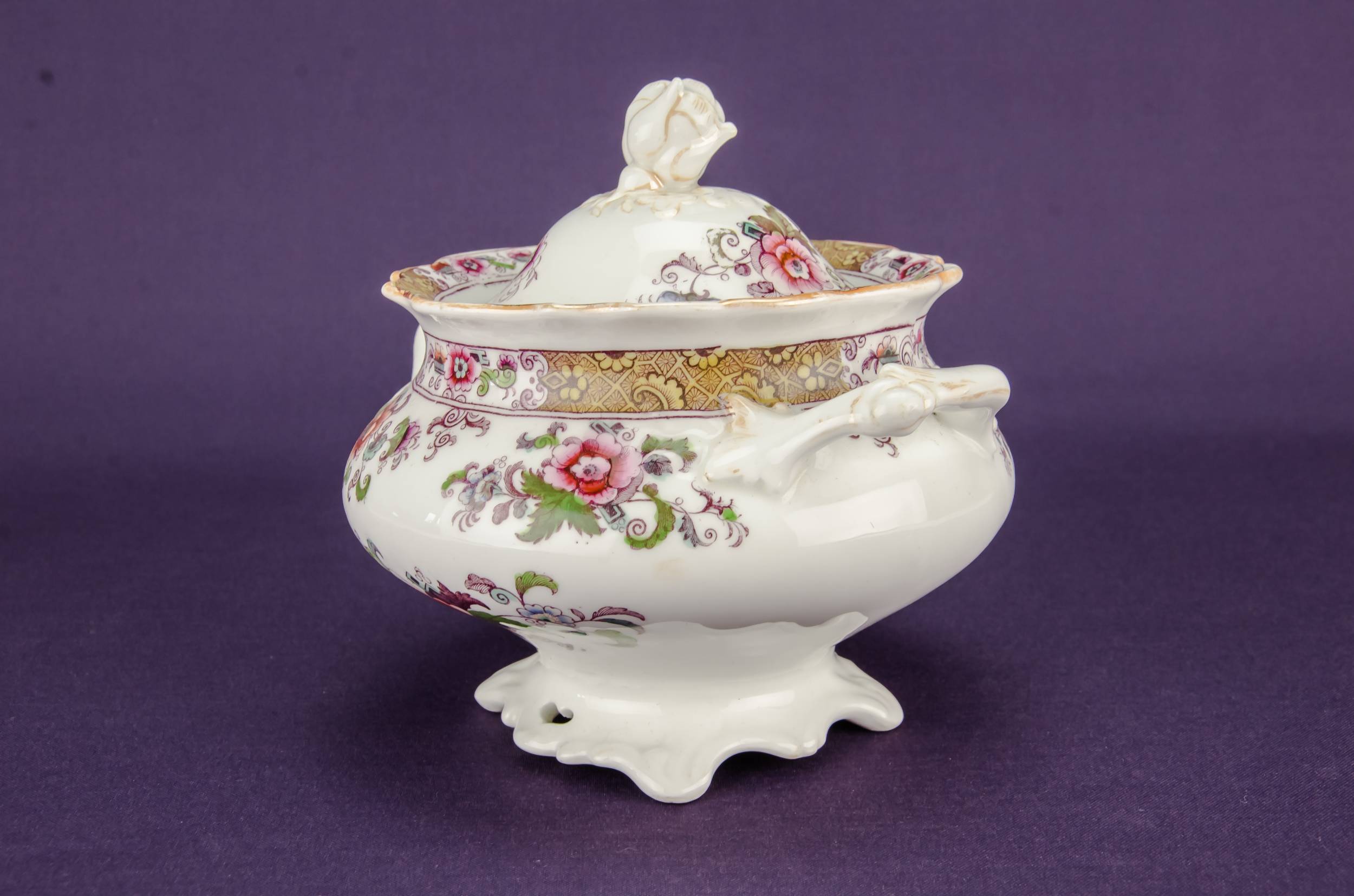 Antique Opulent Floral — Bone china sugar bowl 1