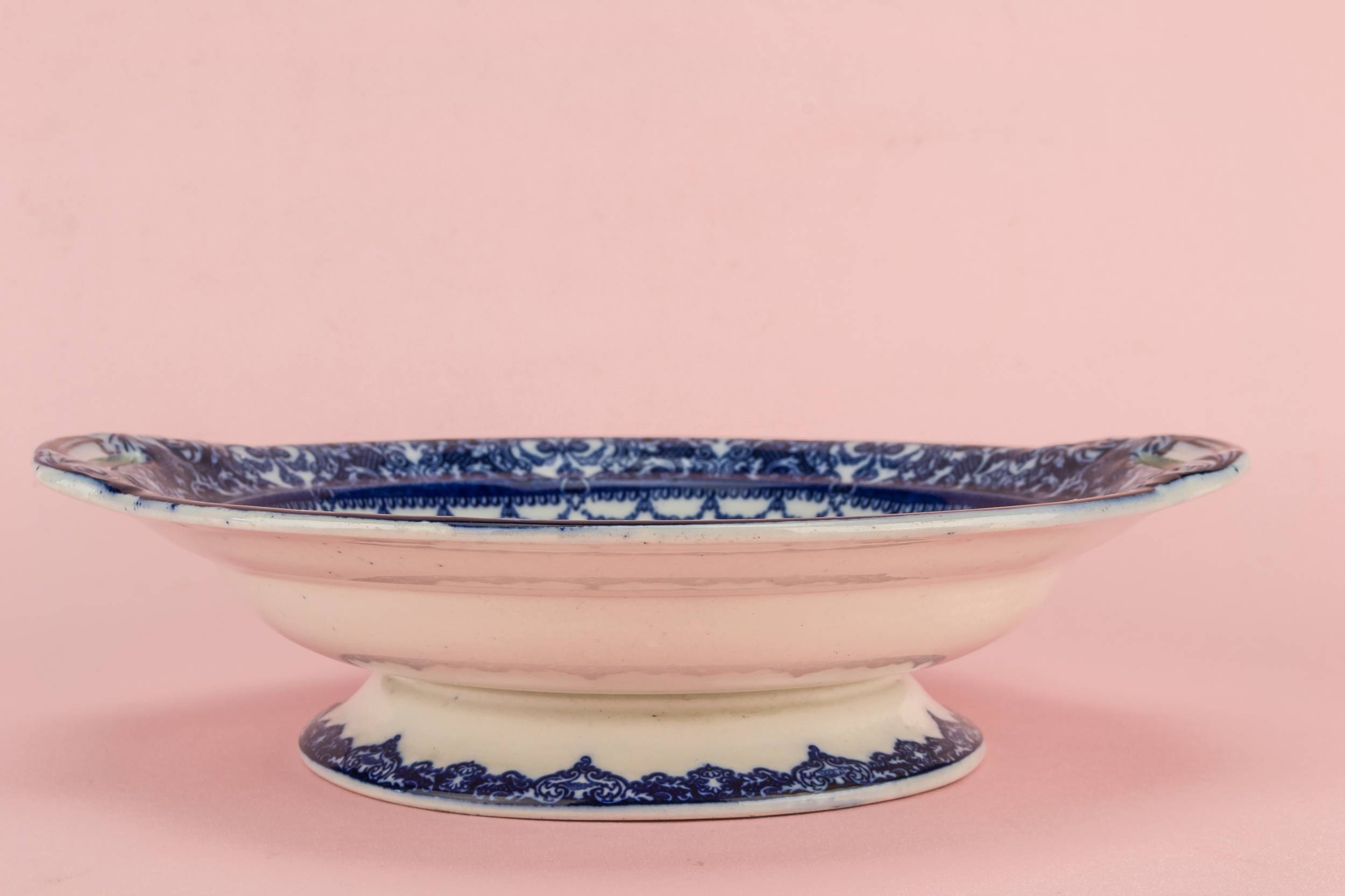 Attractive Antique Watteau — Doulton stoneware serving bowl 1