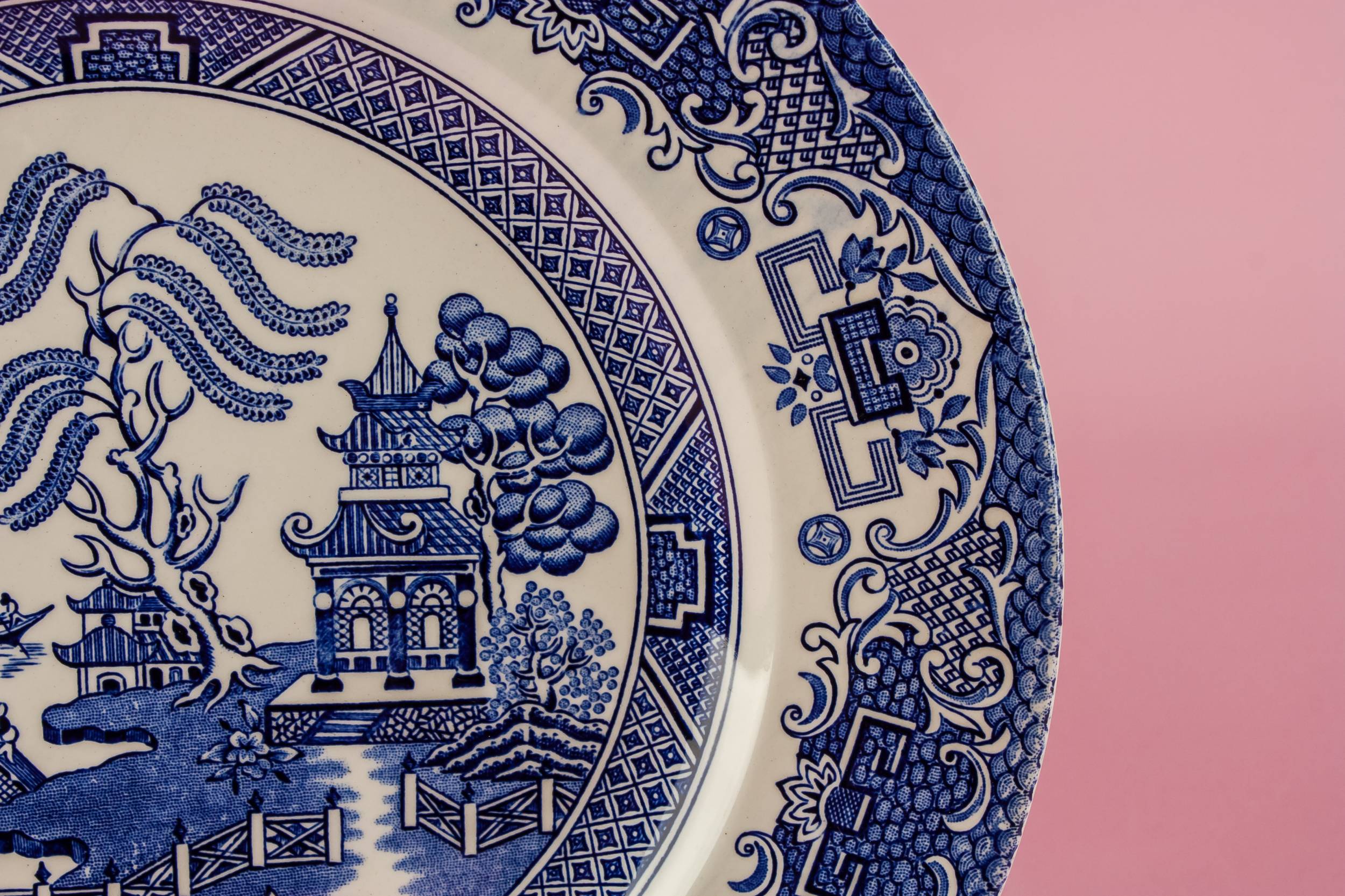 Spectacular Ironstone DINNER — 6 blue and white dinner plates 1