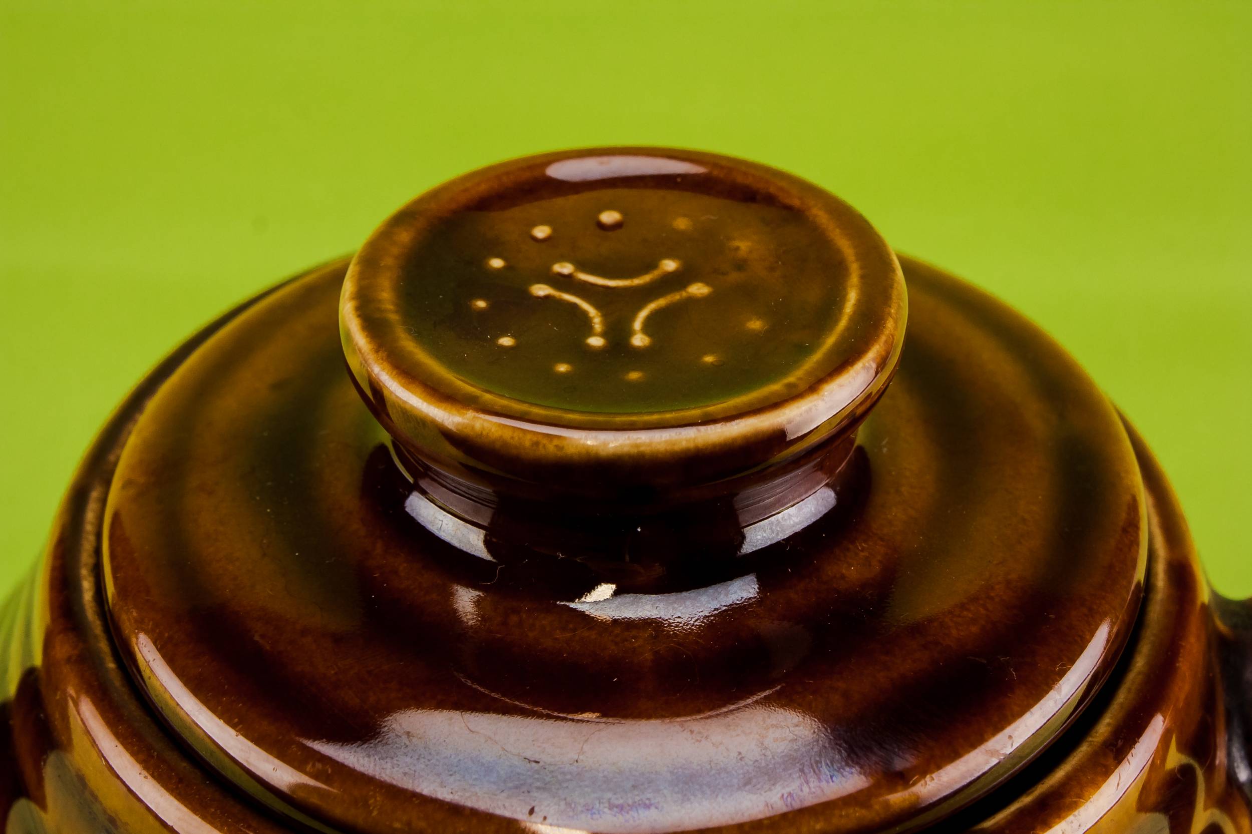 Vintage Imposing Geometric — Pottery Modernist teapot 4