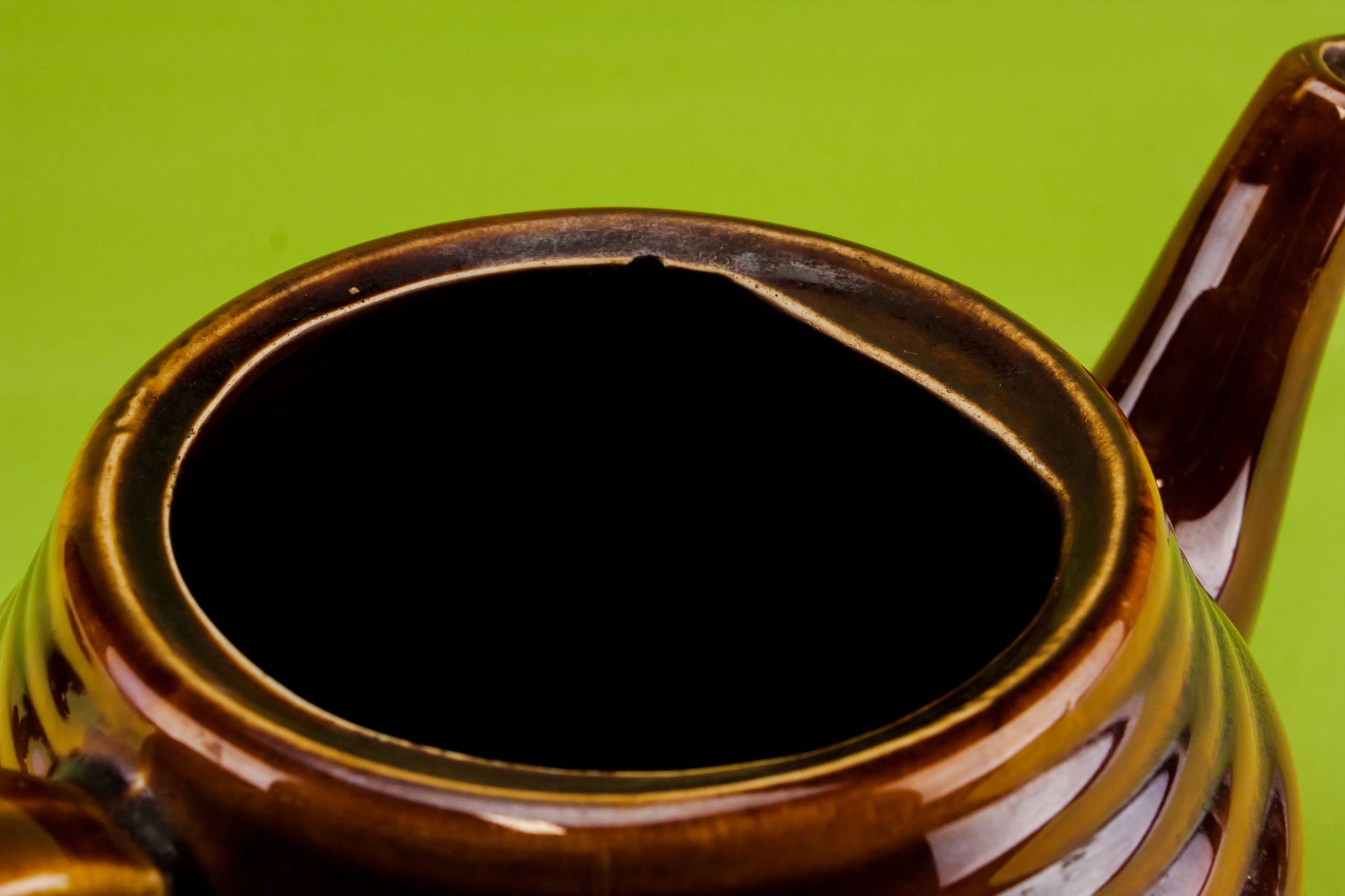 Vintage Imposing Geometric — Pottery Modernist teapot 5