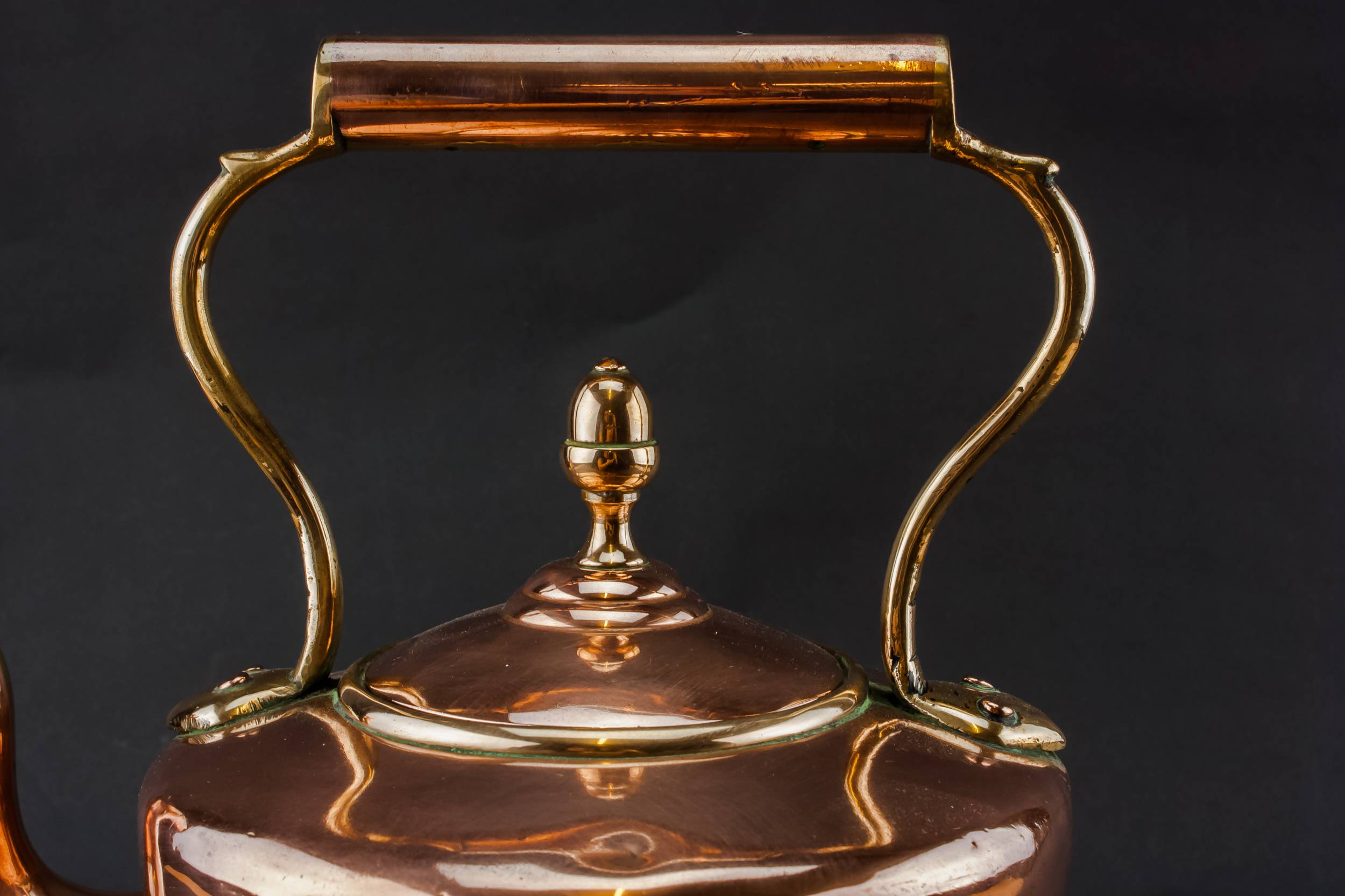 Copper Classical Round — High Victorian copper kettle 3