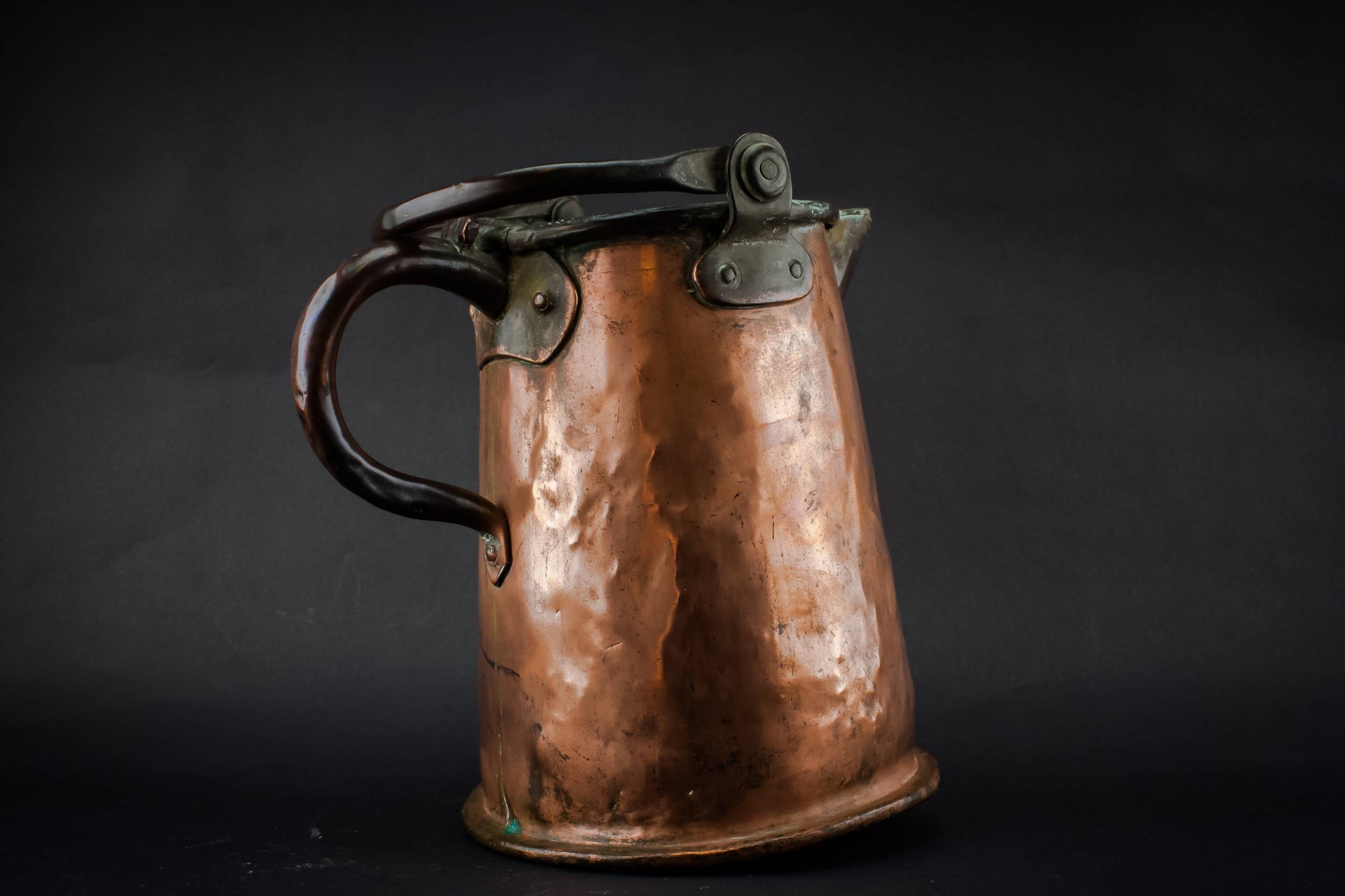 Rustic Antique BUCKET — Copper Victorian bucket 1