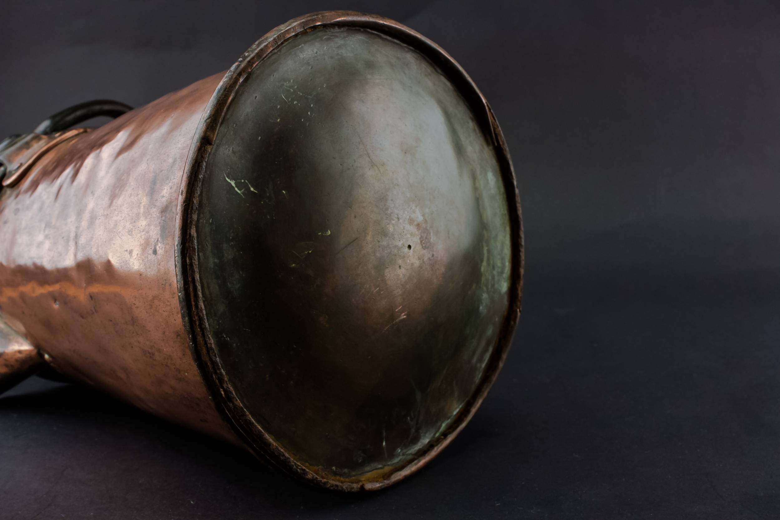 Rustic Antique BUCKET — Copper Victorian bucket 4