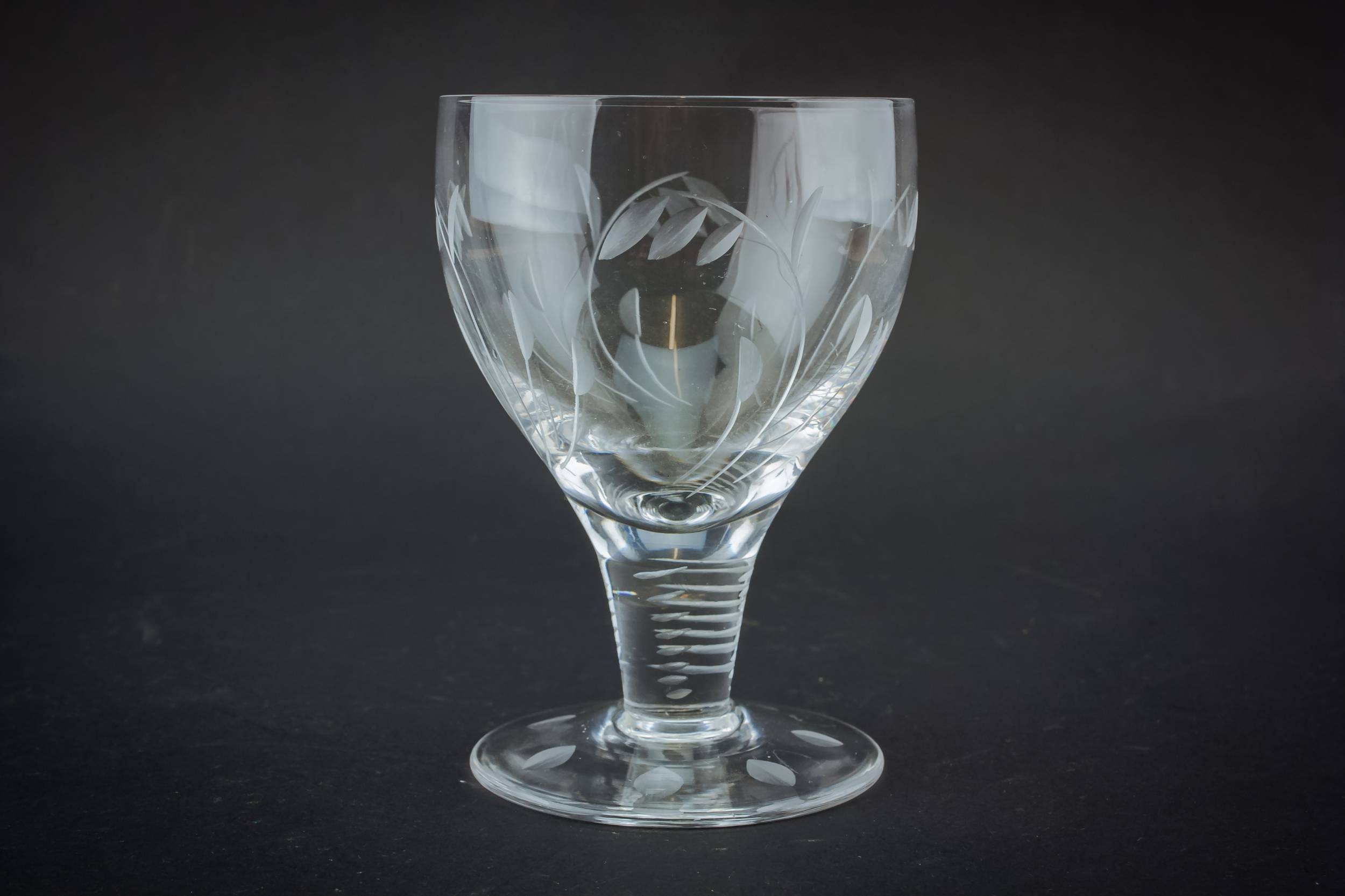 Vintage Blown Gift — 3 engraved wine glasses