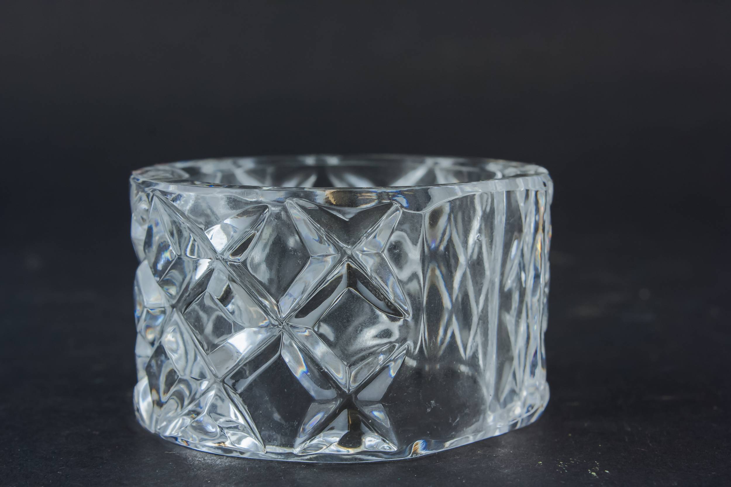 Vintage Medium NAPKIN — 6 glass medium napkin rings 1