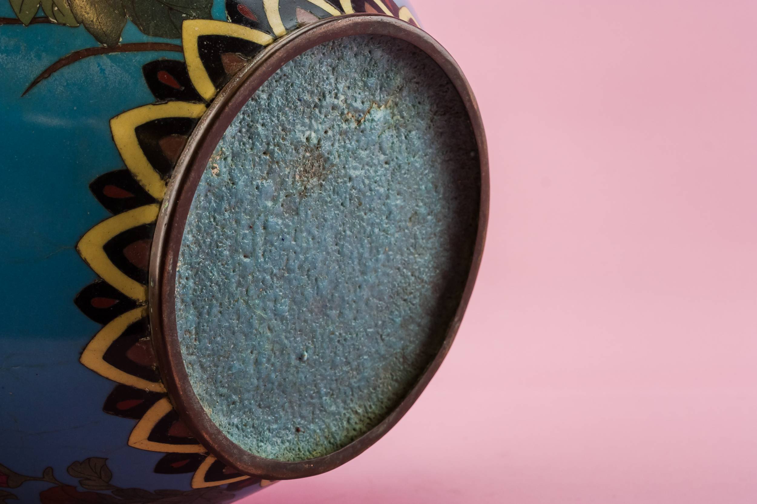 Antique Japanese Cloisonne — Cloisonne enamel jar 4