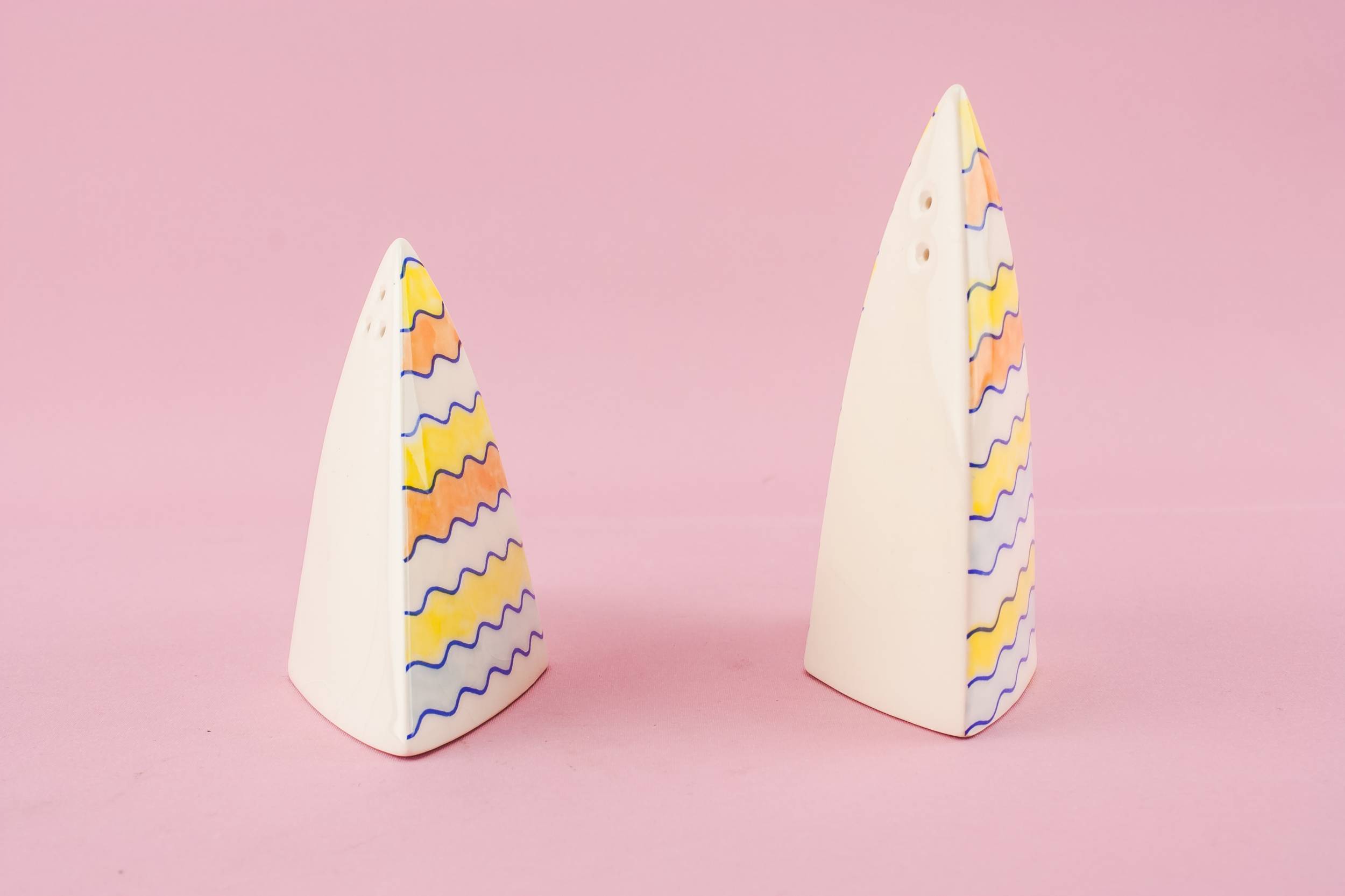 Charming Vintage SALT — Salt and pepper shakers set 2