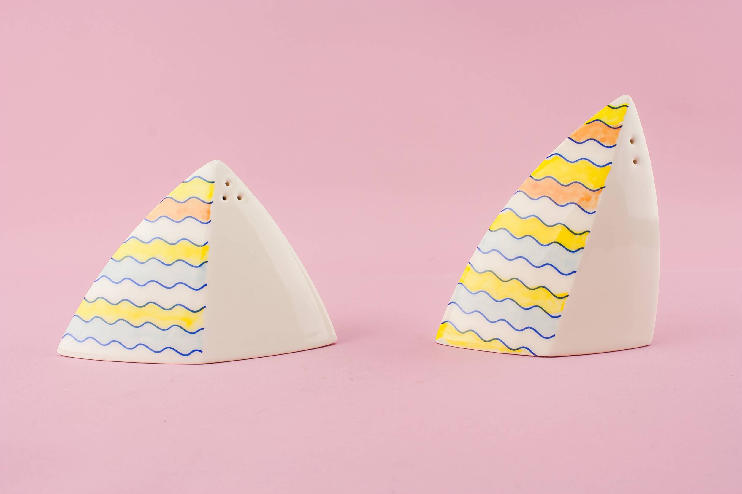 Charming Vintage SALT — Salt and pepper shakers set