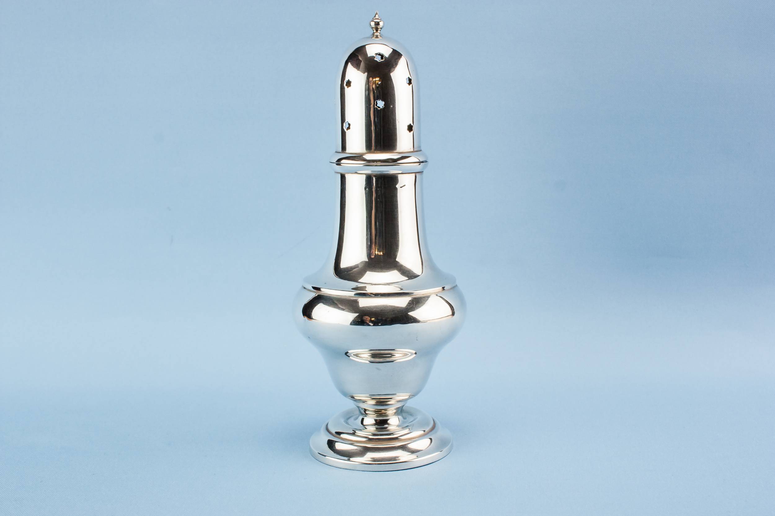 Classical Sterling Silver — Silver sugar caster 4