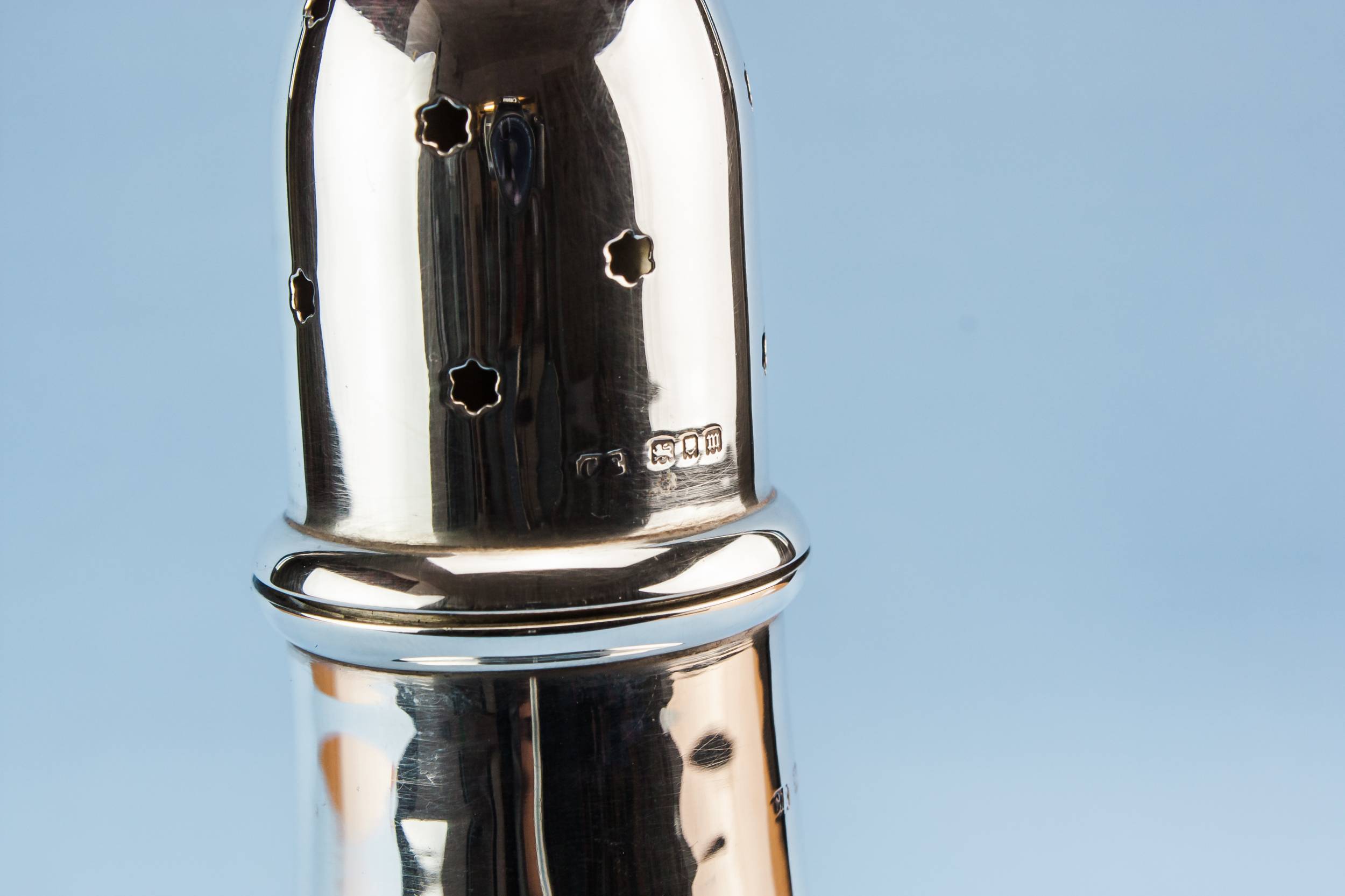 Classical Sterling Silver — Silver sugar caster 2