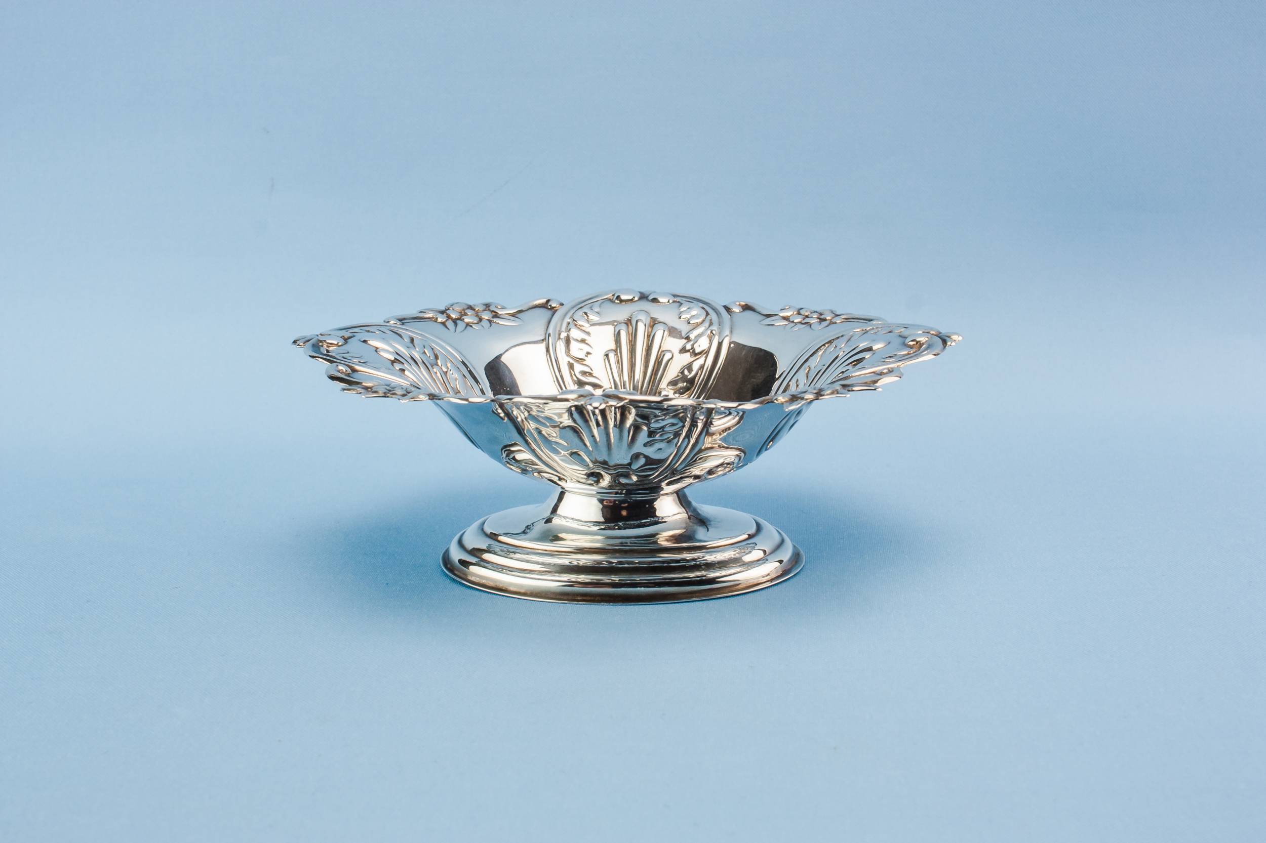 Elegant Vintage Floral — Small sterling silver bowl