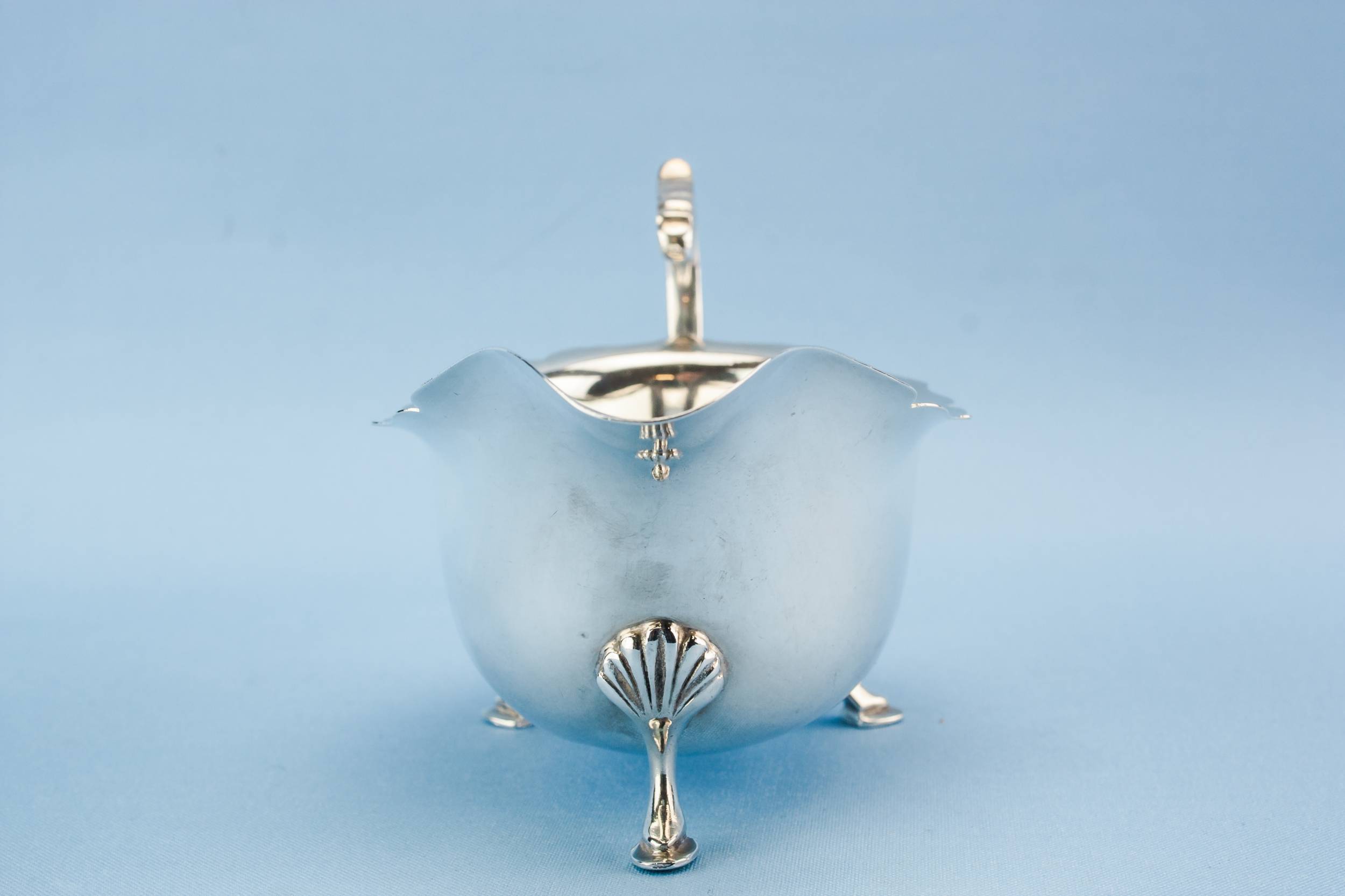 Neo-Classical Vintage GRAVY — Silver gravy boat 2