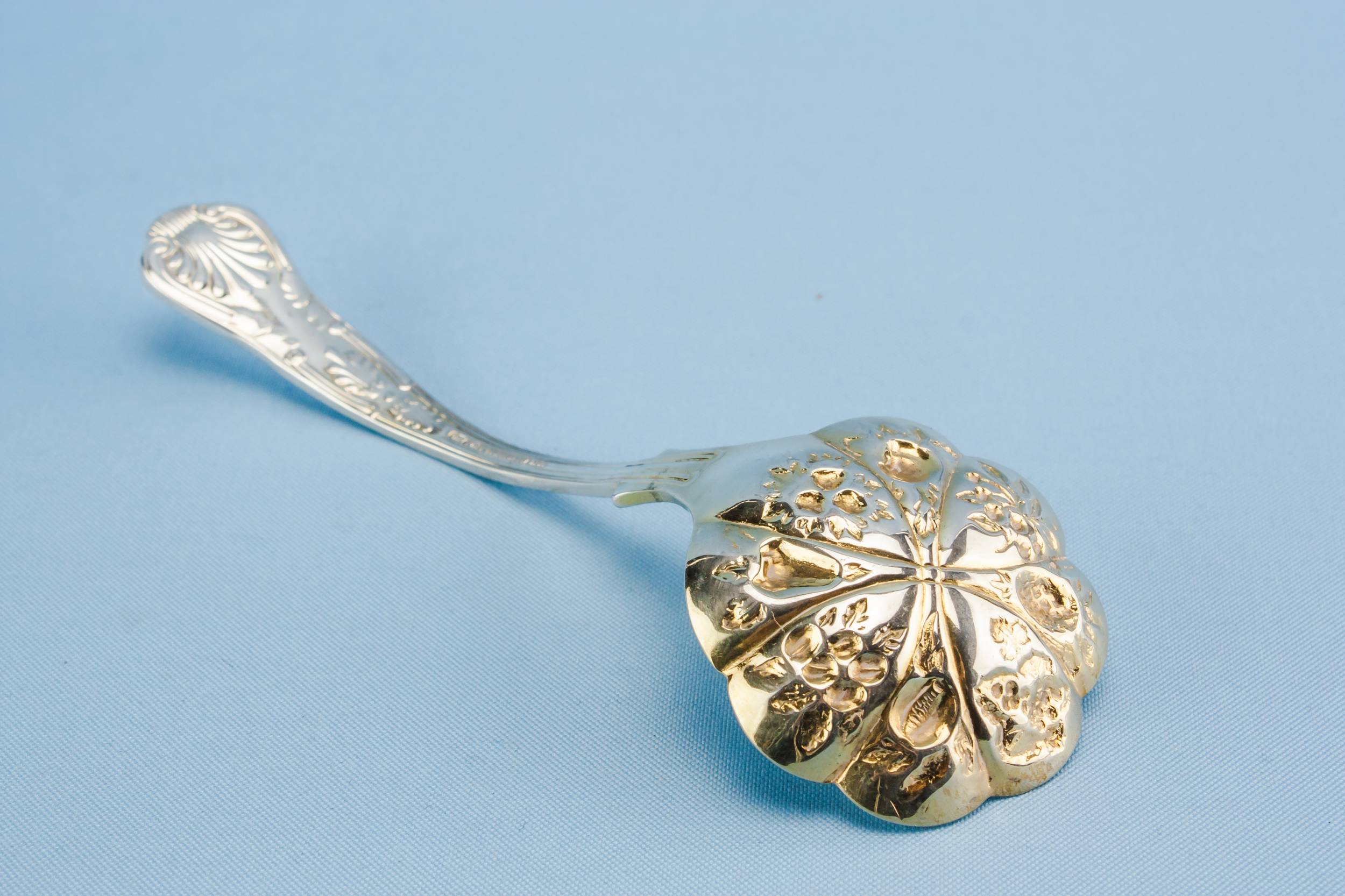 Vintage Opulent Silver — Small dessert serving spoon 1