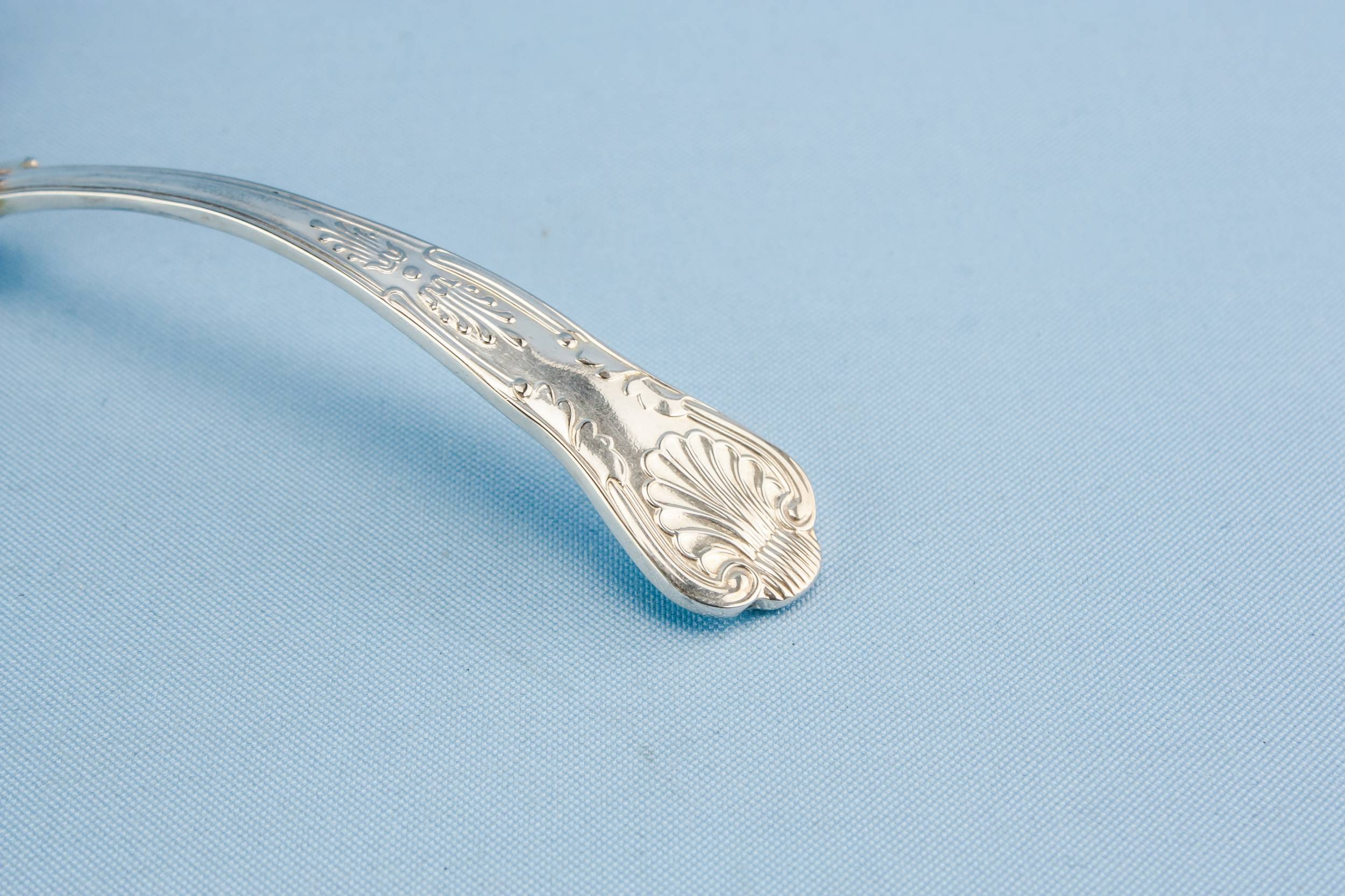 Vintage Opulent Silver — Small dessert serving spoon 3