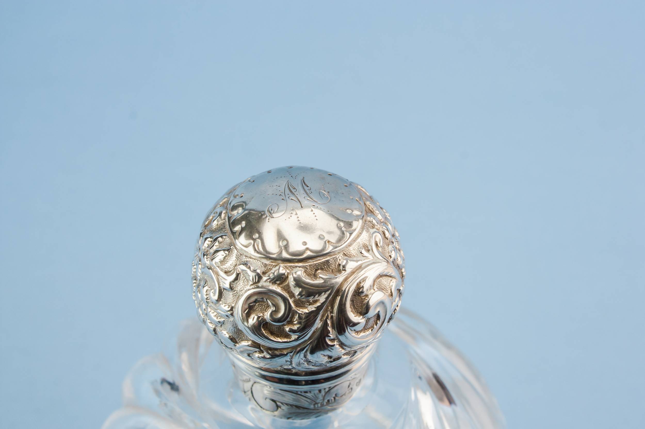 Art Nouveau Sterling — Art Nouveau perfume bottle 1