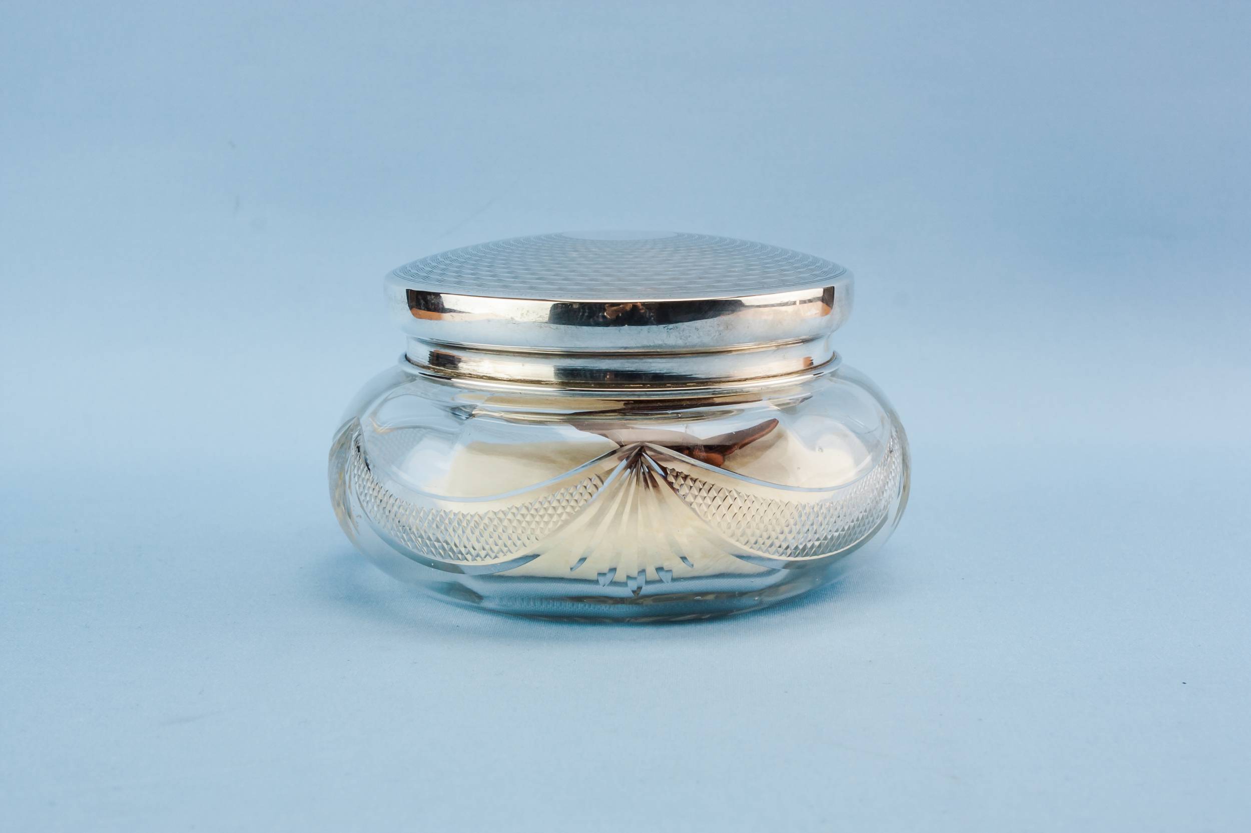 Elegant Sterling Silver — Art Deco sterling silver box