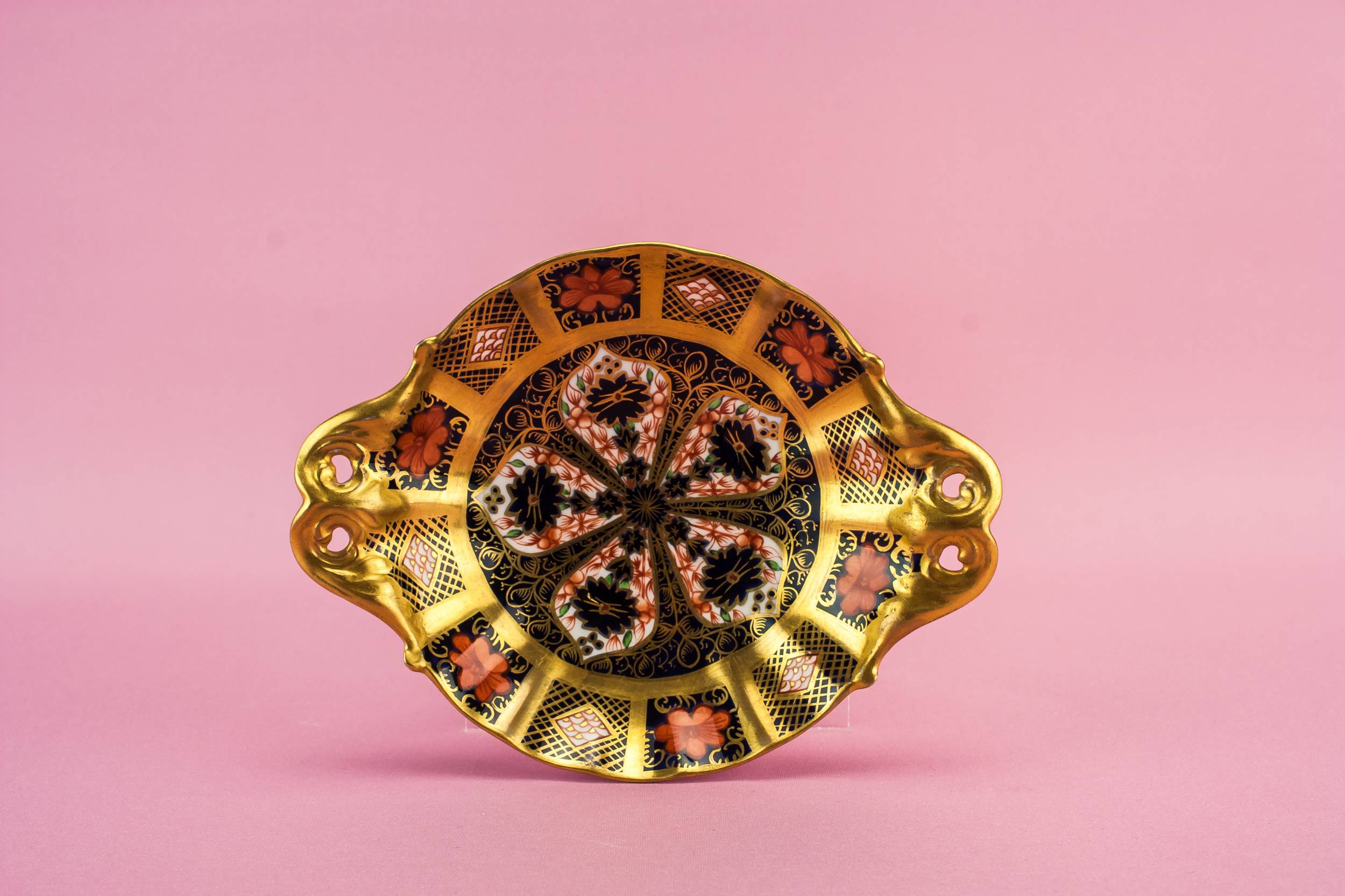 Bone China Art — Royal Crown Derby serving bowl