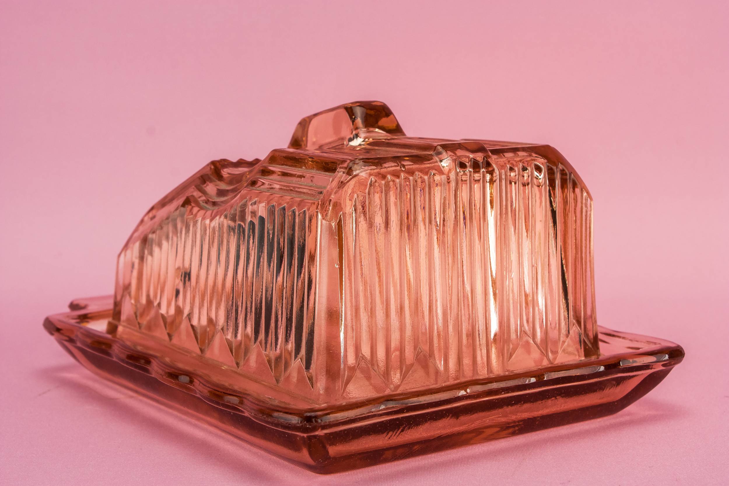 Festive Vintage Ribbed — Pressed glass butter dish 1