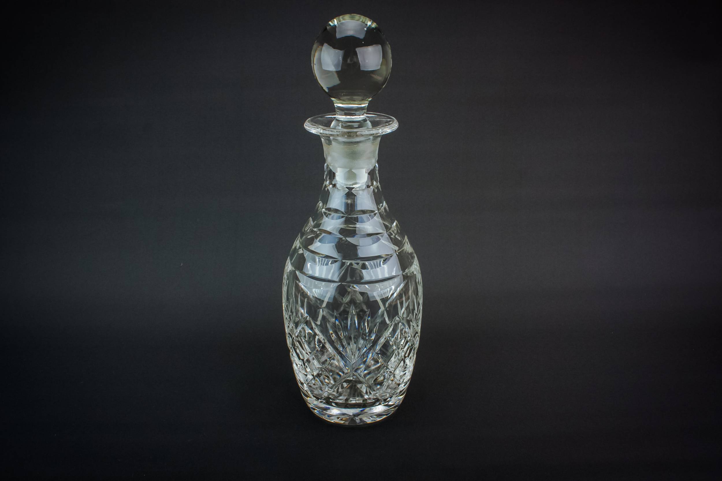 Cut Glass Crystal — Cut glass whisky decanter 4