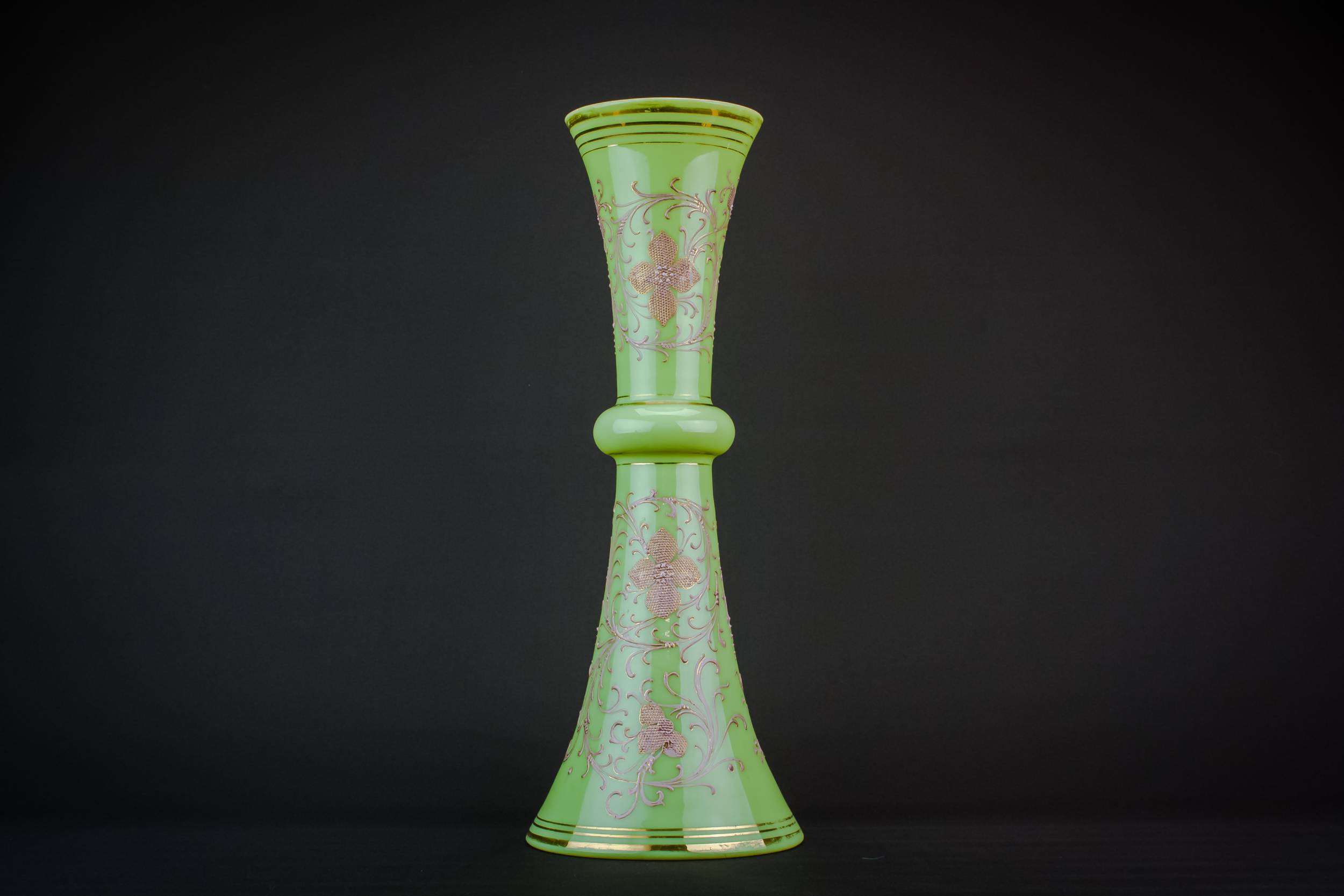 Glass Antique Floral — Tall trumpet vase 5