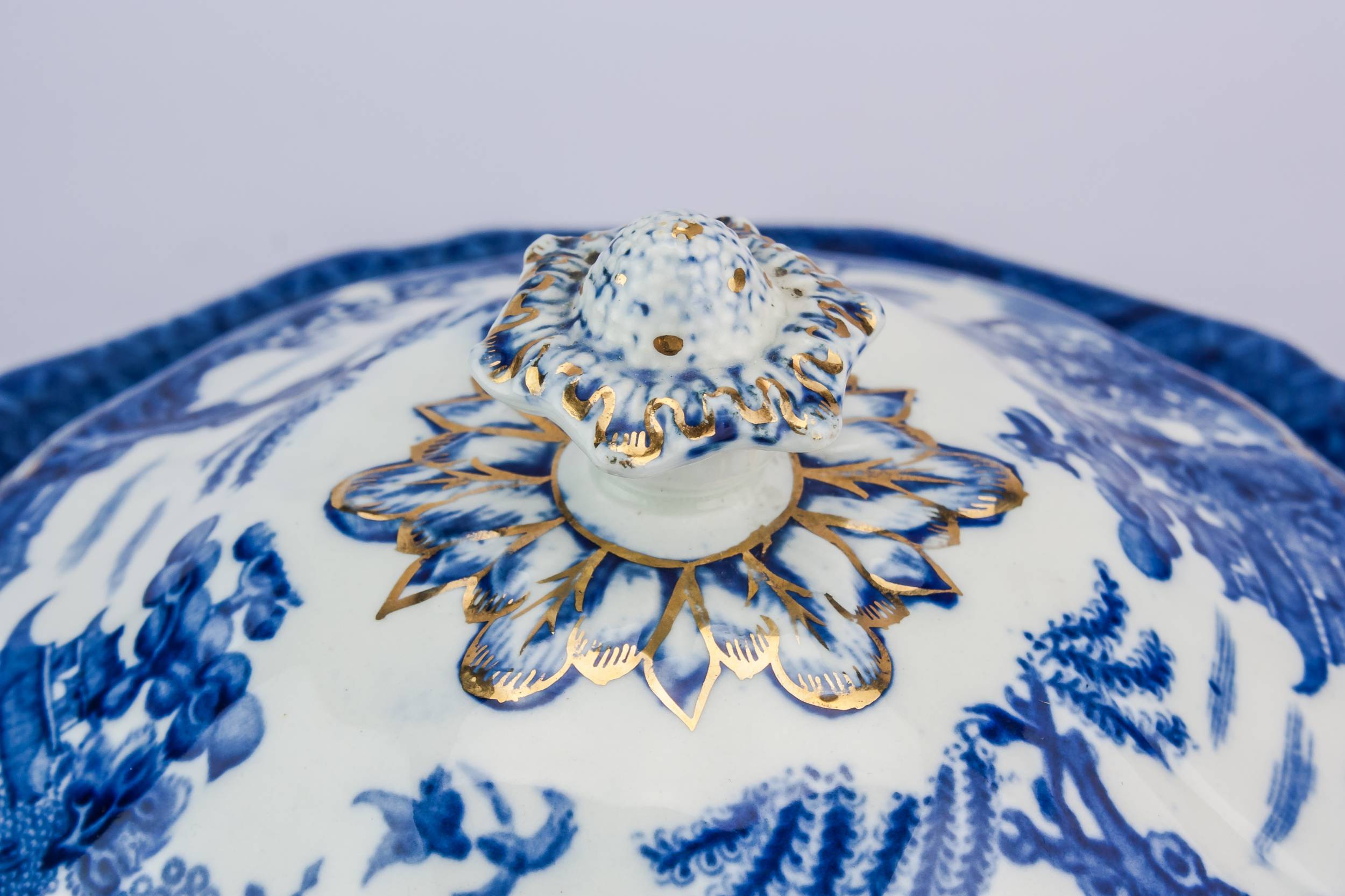 Attractive Retro Booths — Booths pottery tureen 1