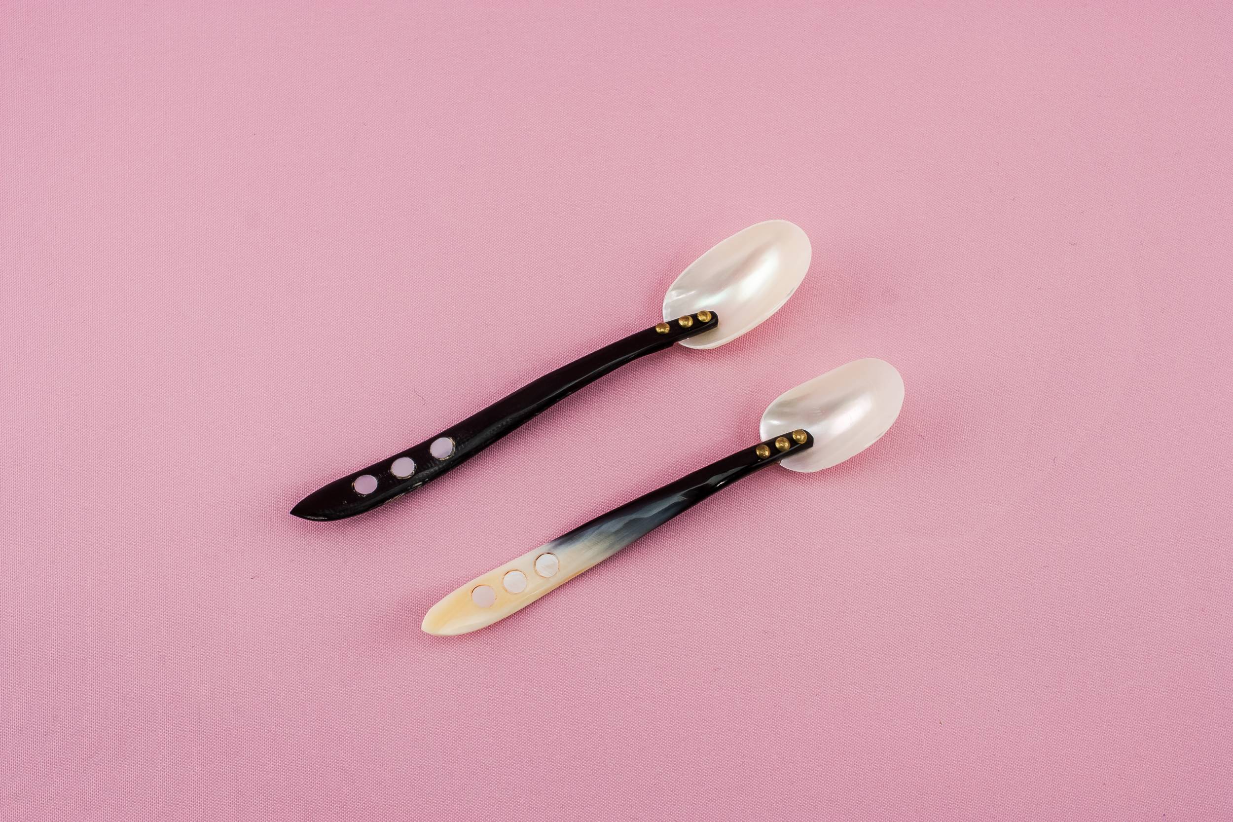 4 caviar spoons