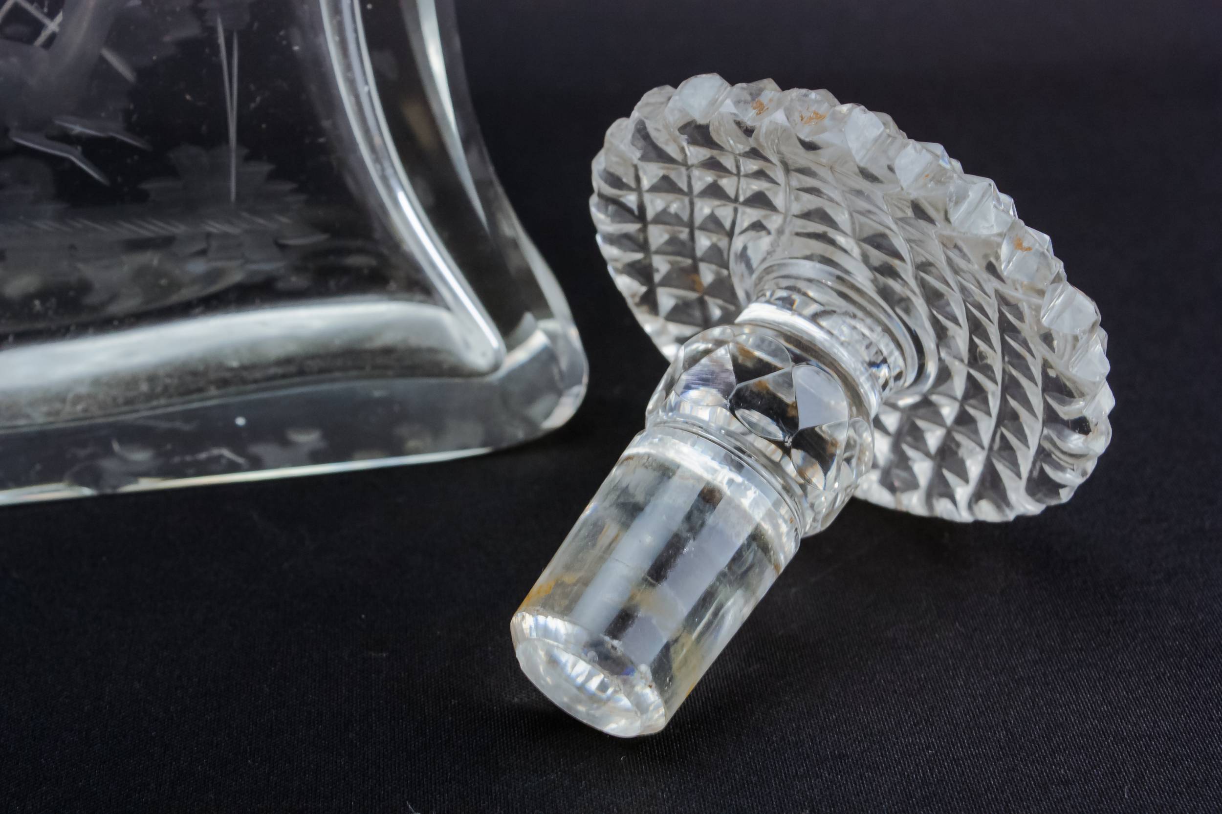 Vintage Flask Port — Flask cut glass decanter 2