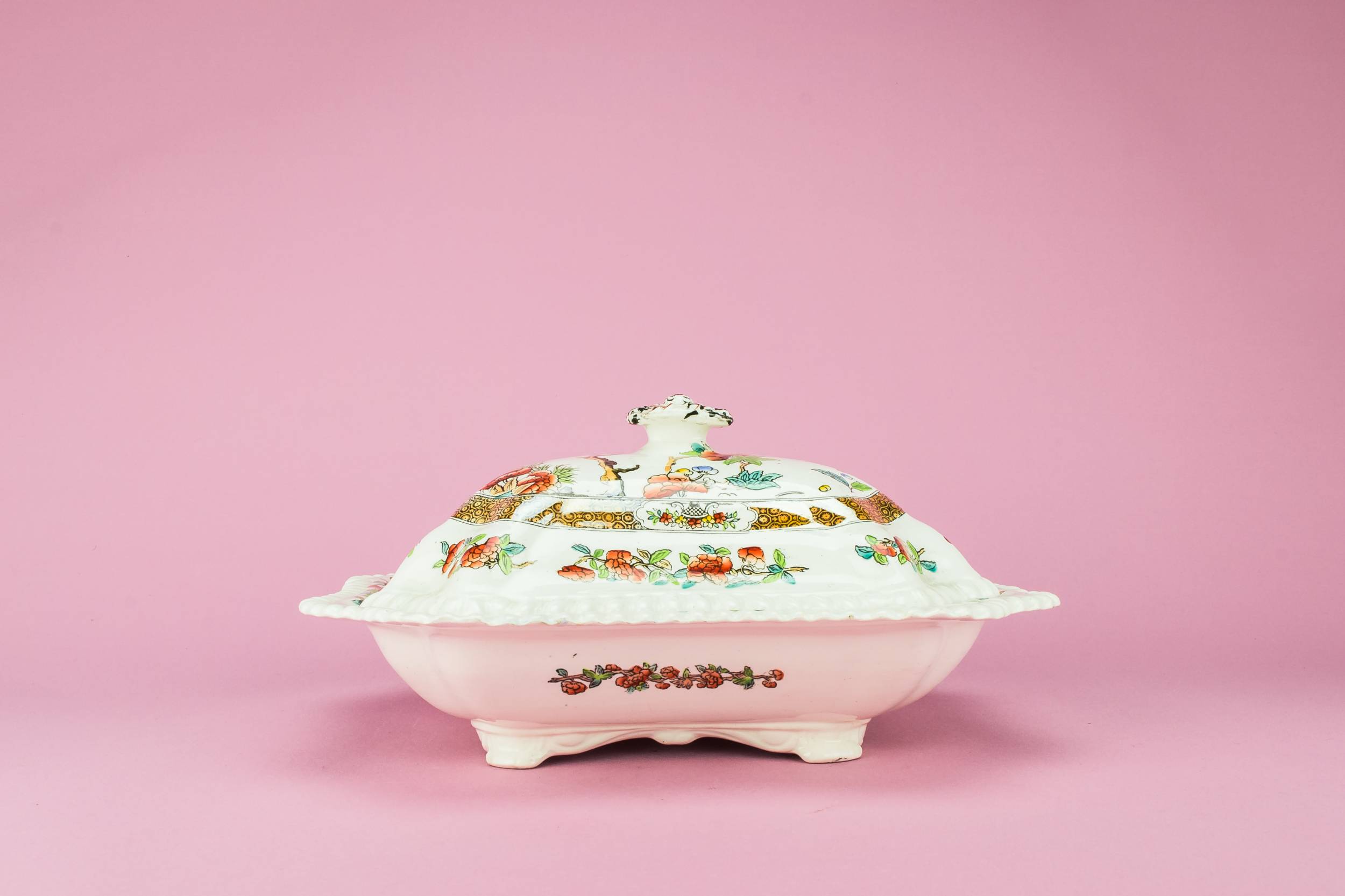 Elegant Antique TUREEN — Victorian pottery tureen