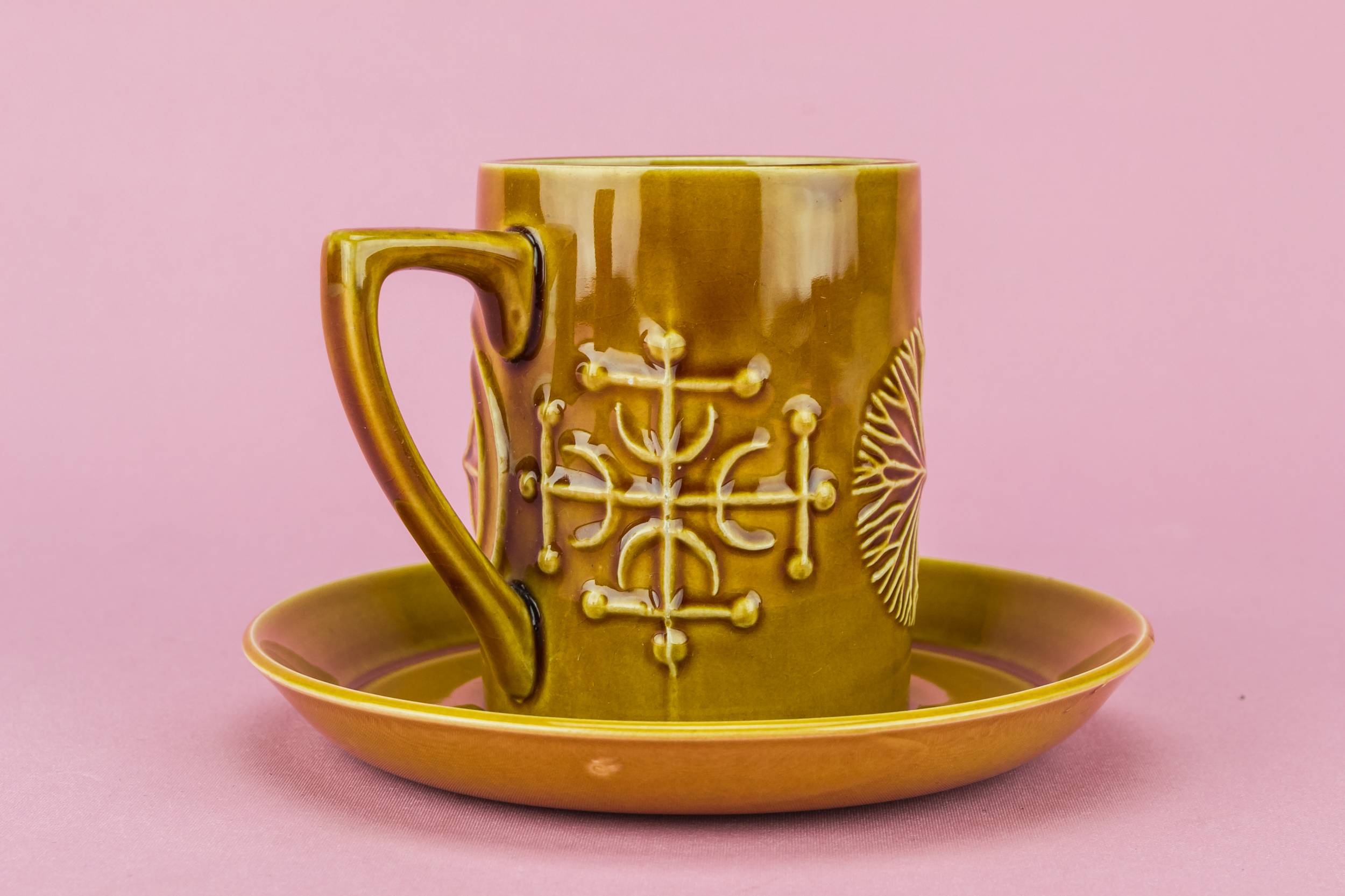 Persons Elegant Pottery — Pottery coffee set for six 4