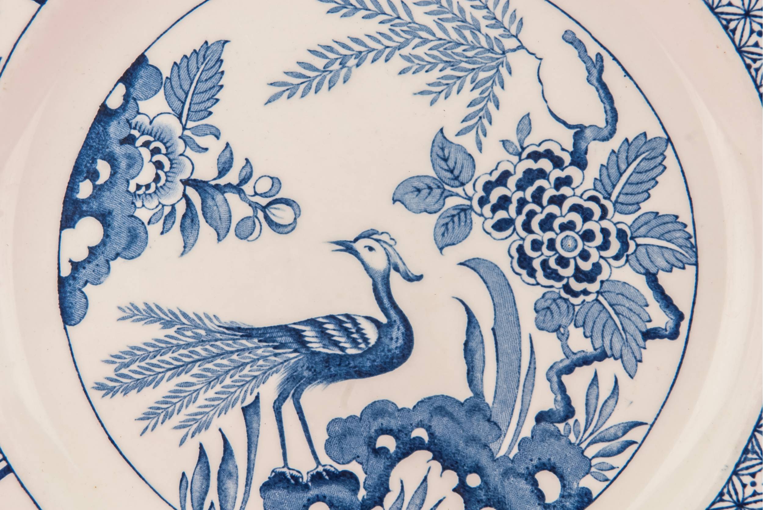 Spectacular Blue And — 9 blue and white dinner plates 2
