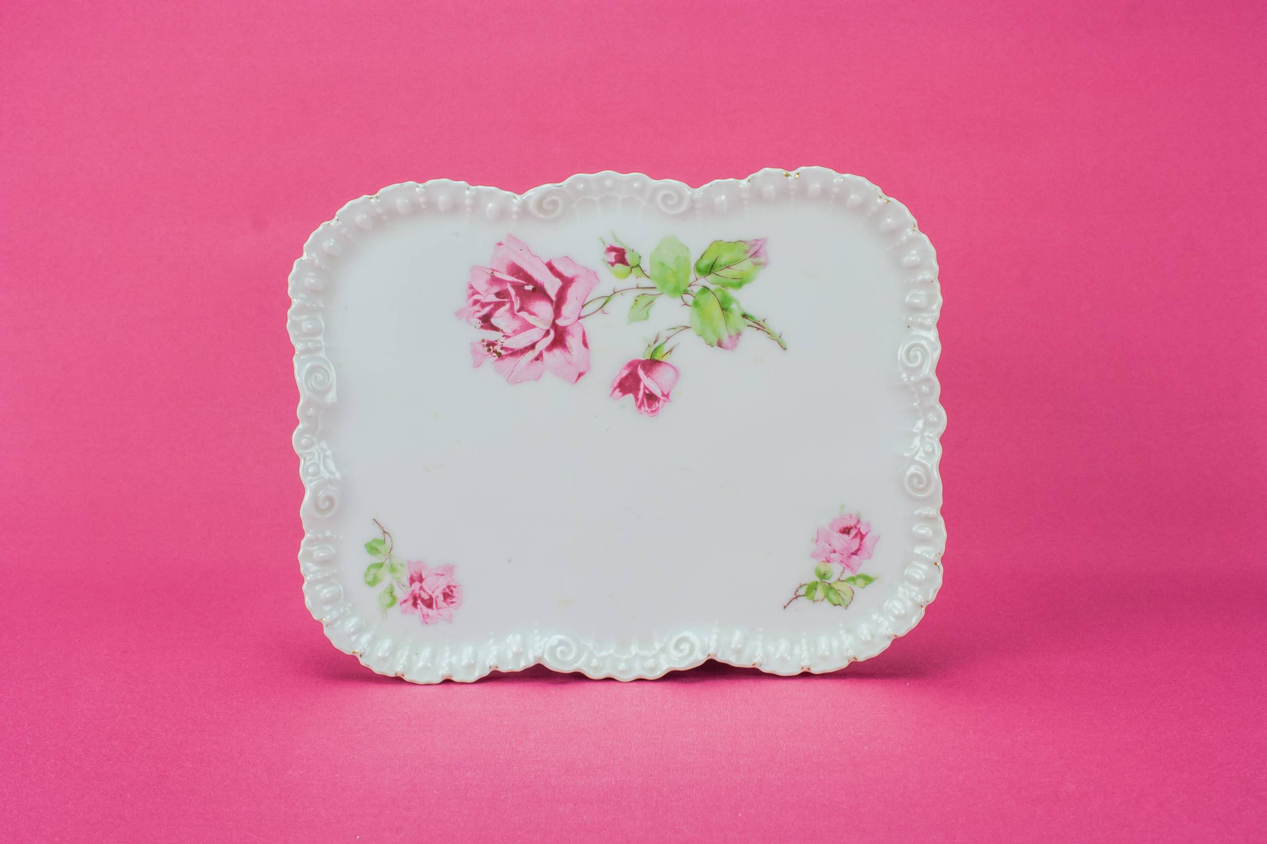 Antique Charming Decorative — Art Nouveau porcelain tray