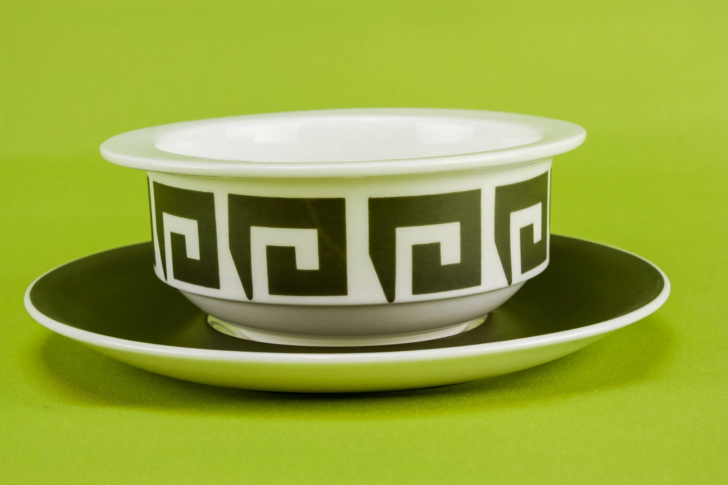 Bone China Vintage — 6 Modernist dessert bowls 1