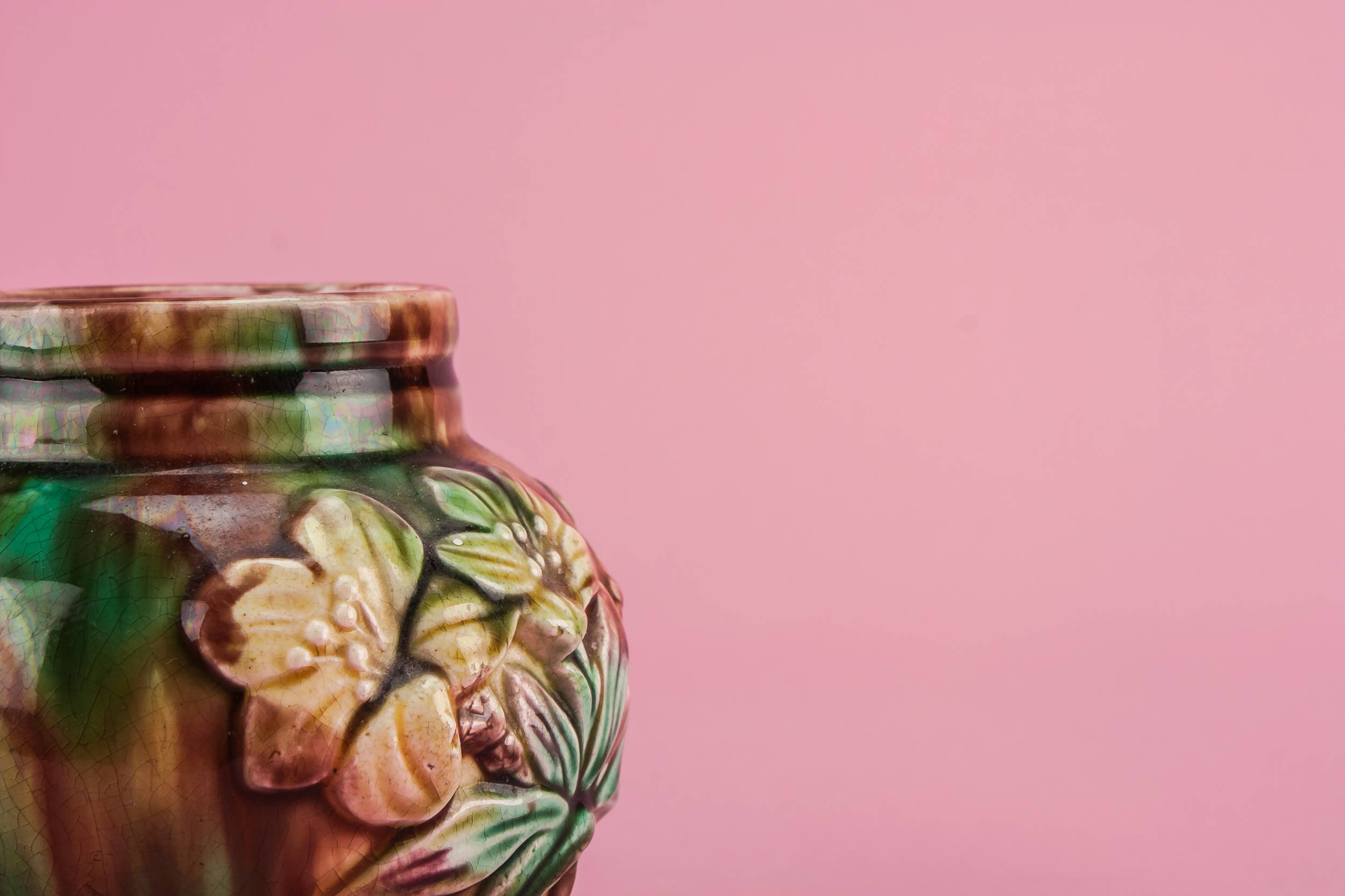 Spectacular Majolica Antique — Small majolica vase 3