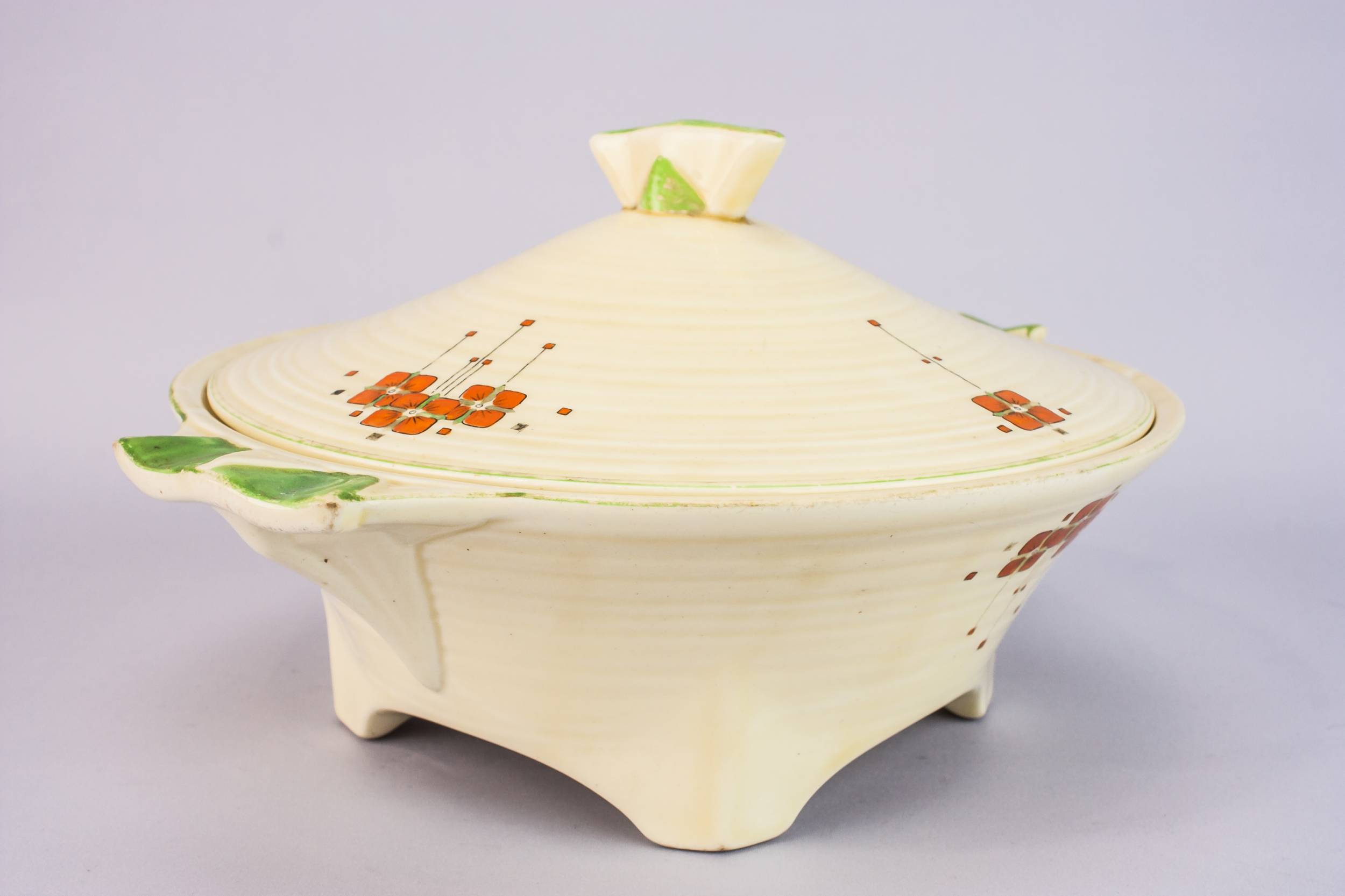 Art Deco Unusual — Crown Ducal pottery tureen 1
