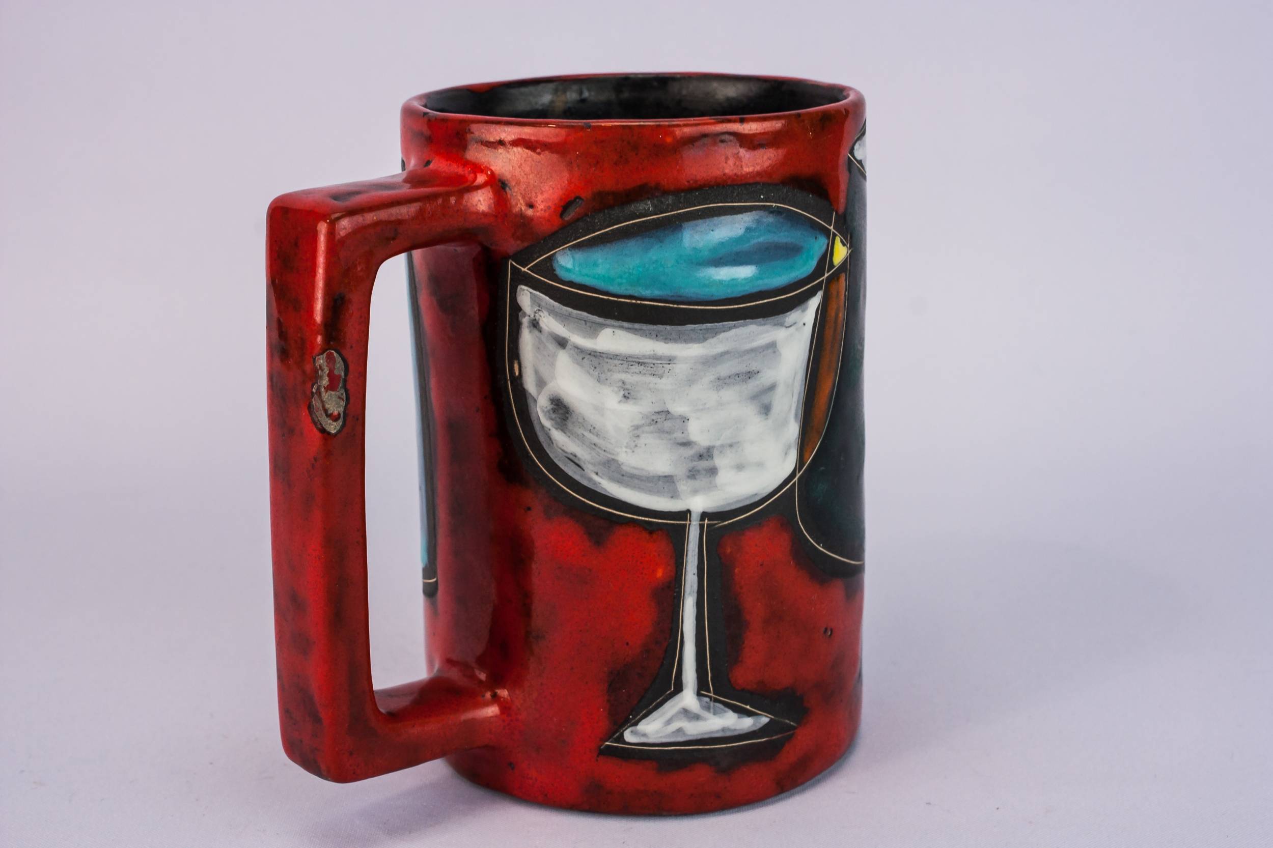 Striking Vintage Schematic — Red pottery teacup 1