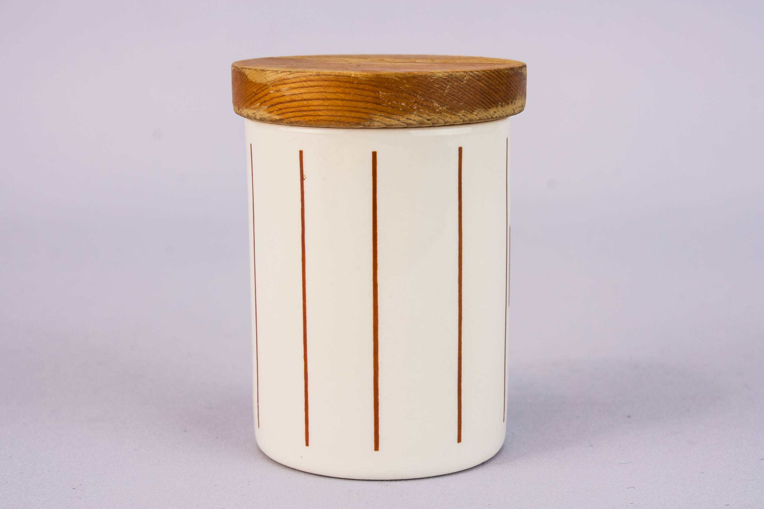 Charming Vintage Stripy — Hornsea pepper shaker 1