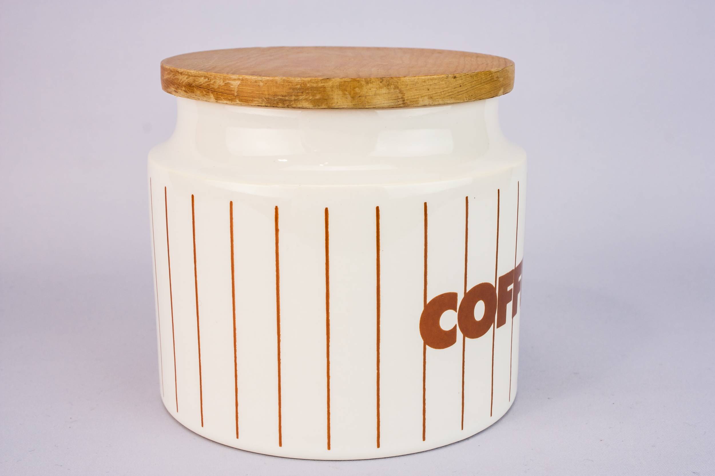 Vintage Elegant Hornsea — Modernist coffee jar 1
