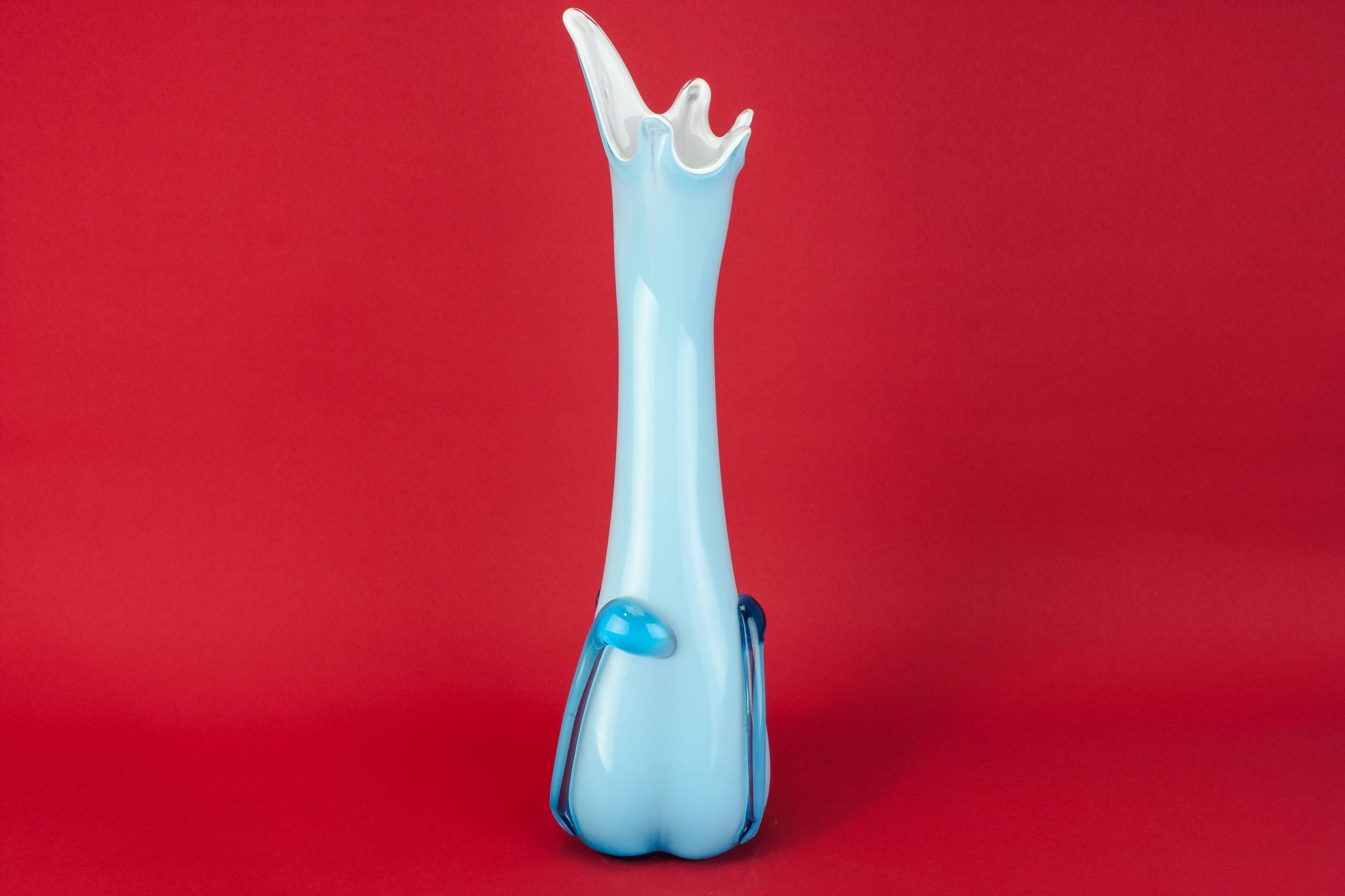 Vintage Modernist Glass — Blue glass Modernist vase 3
