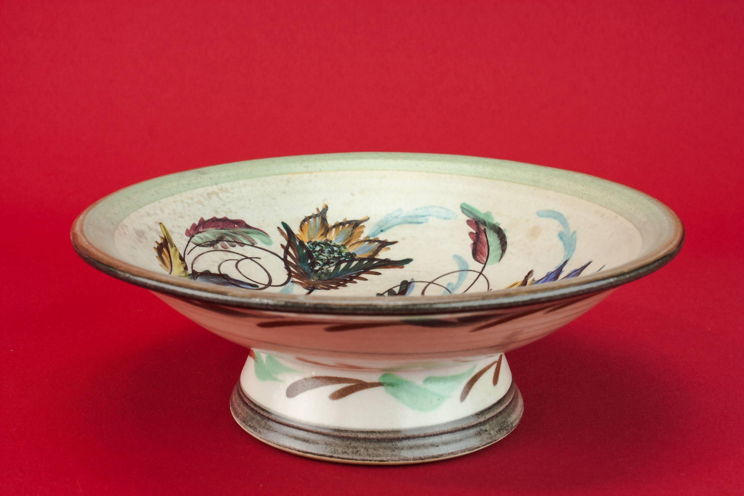 Pottery Retro Floral — Serving bowl on foot 1
