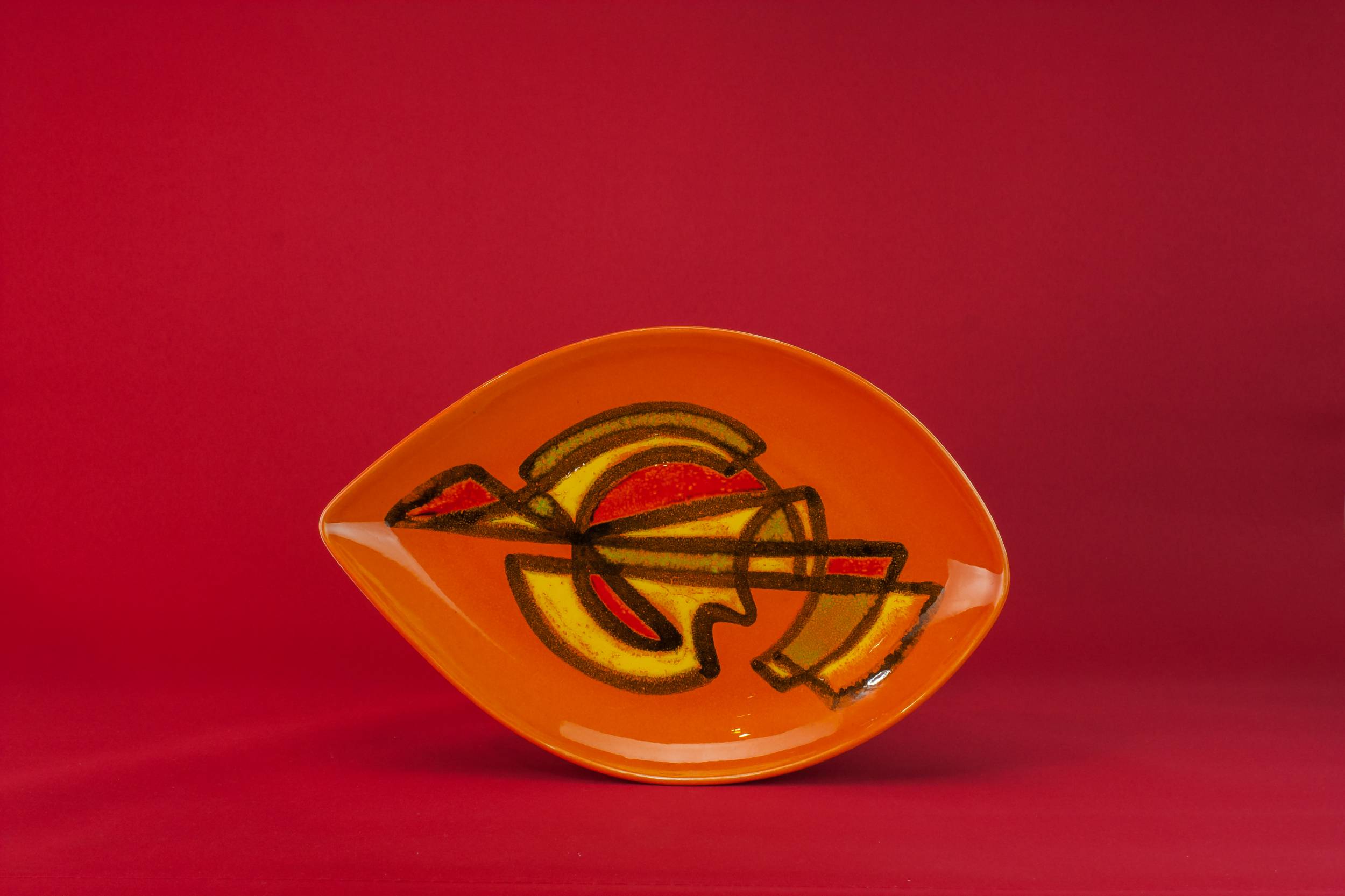 Elegant Vintage Gift — Orange Poole platter
