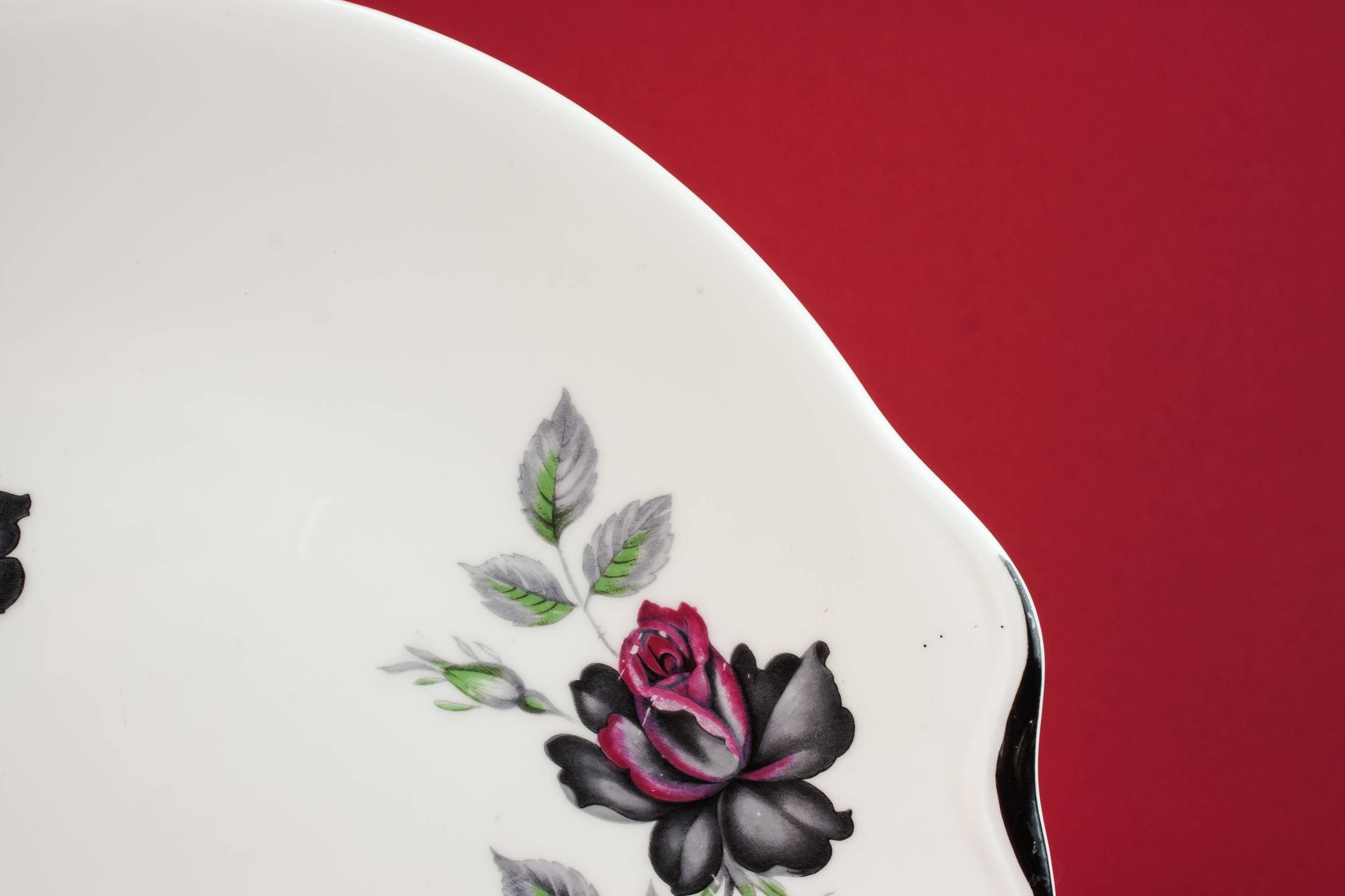 Mid-Century Modern Black — Royal Albert cake plate 1
