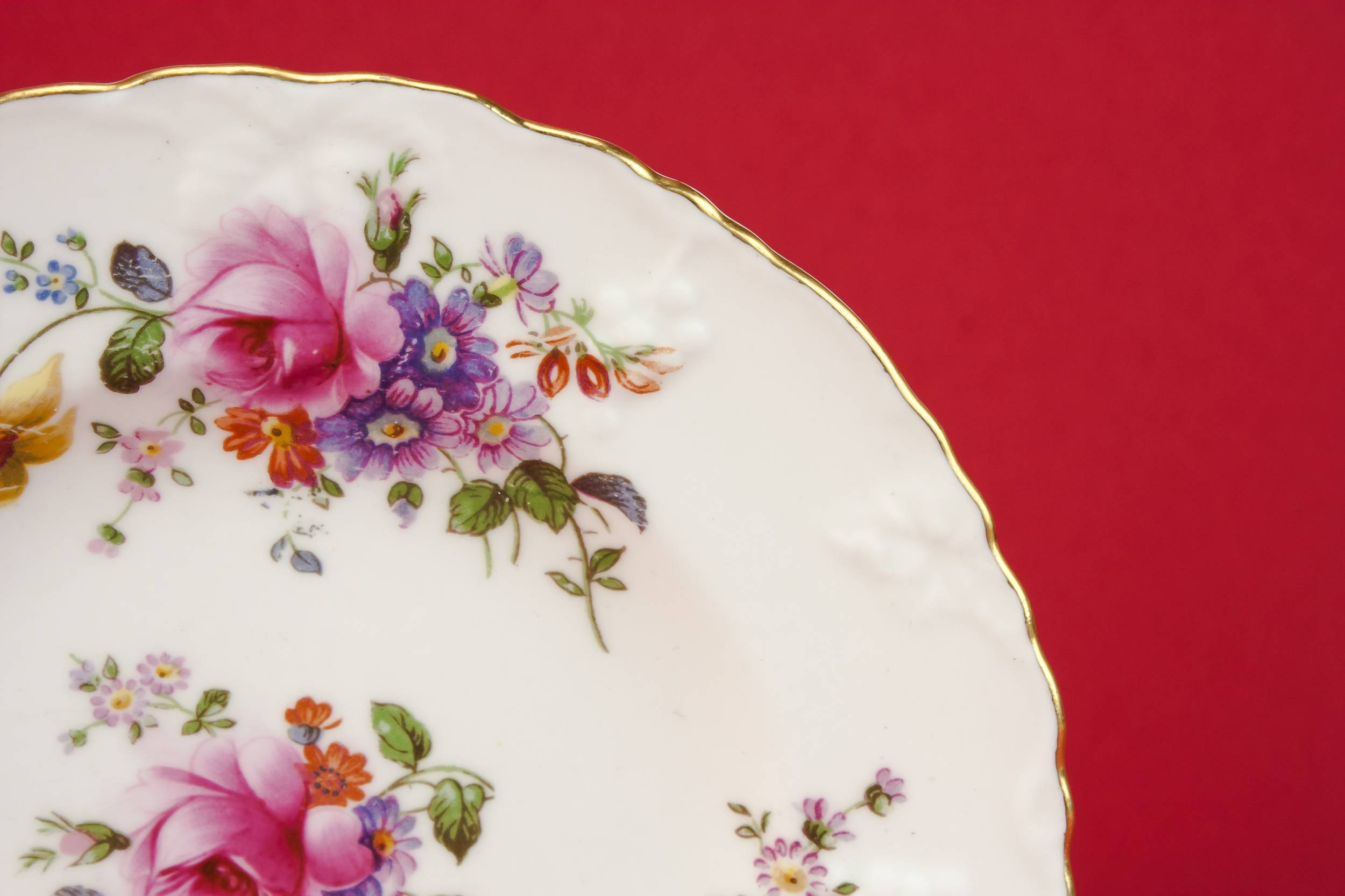 Medium Pottery Floral — Retro pottery serving dish 1