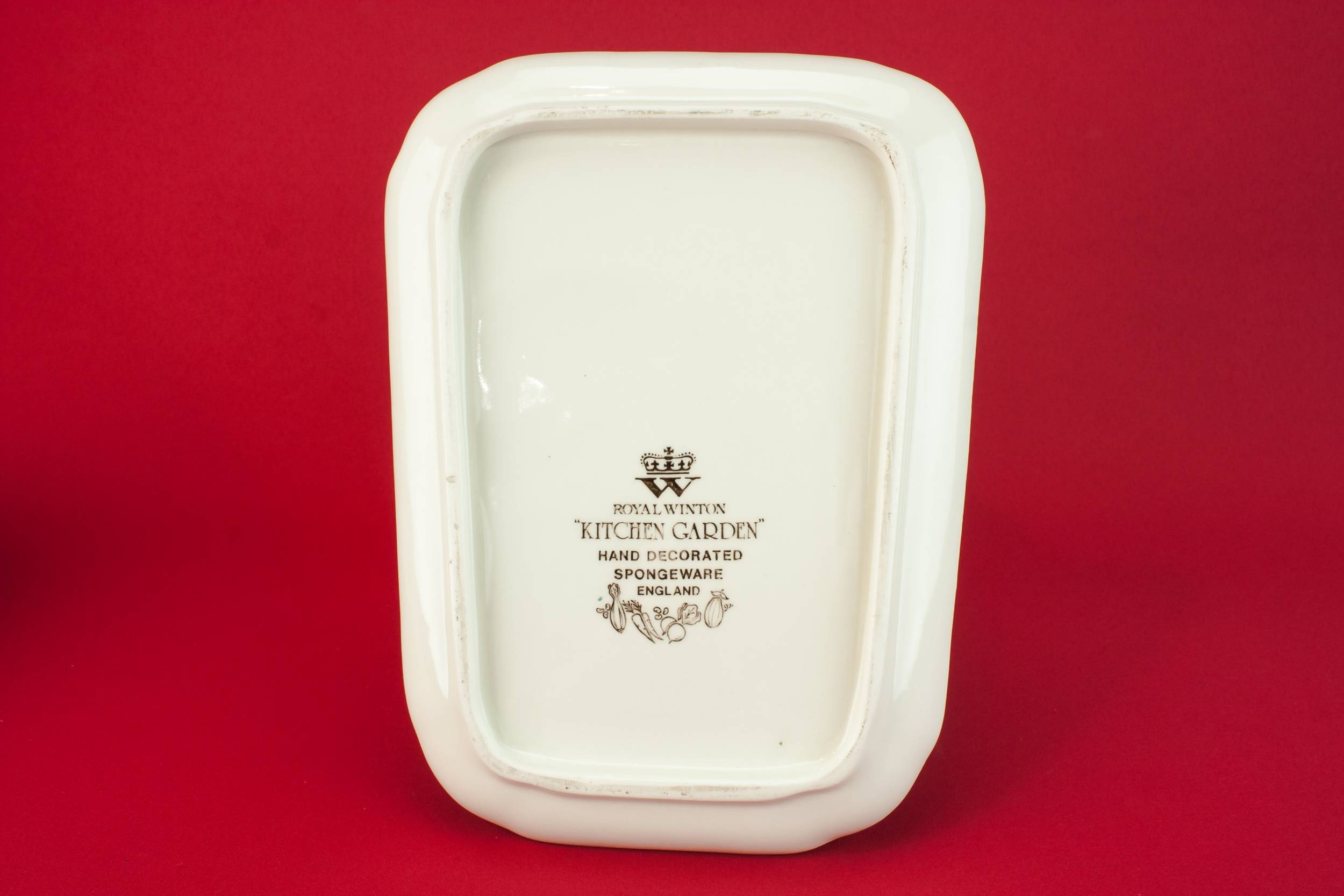 Classical Vintage Vegetables — Cheese dish 6