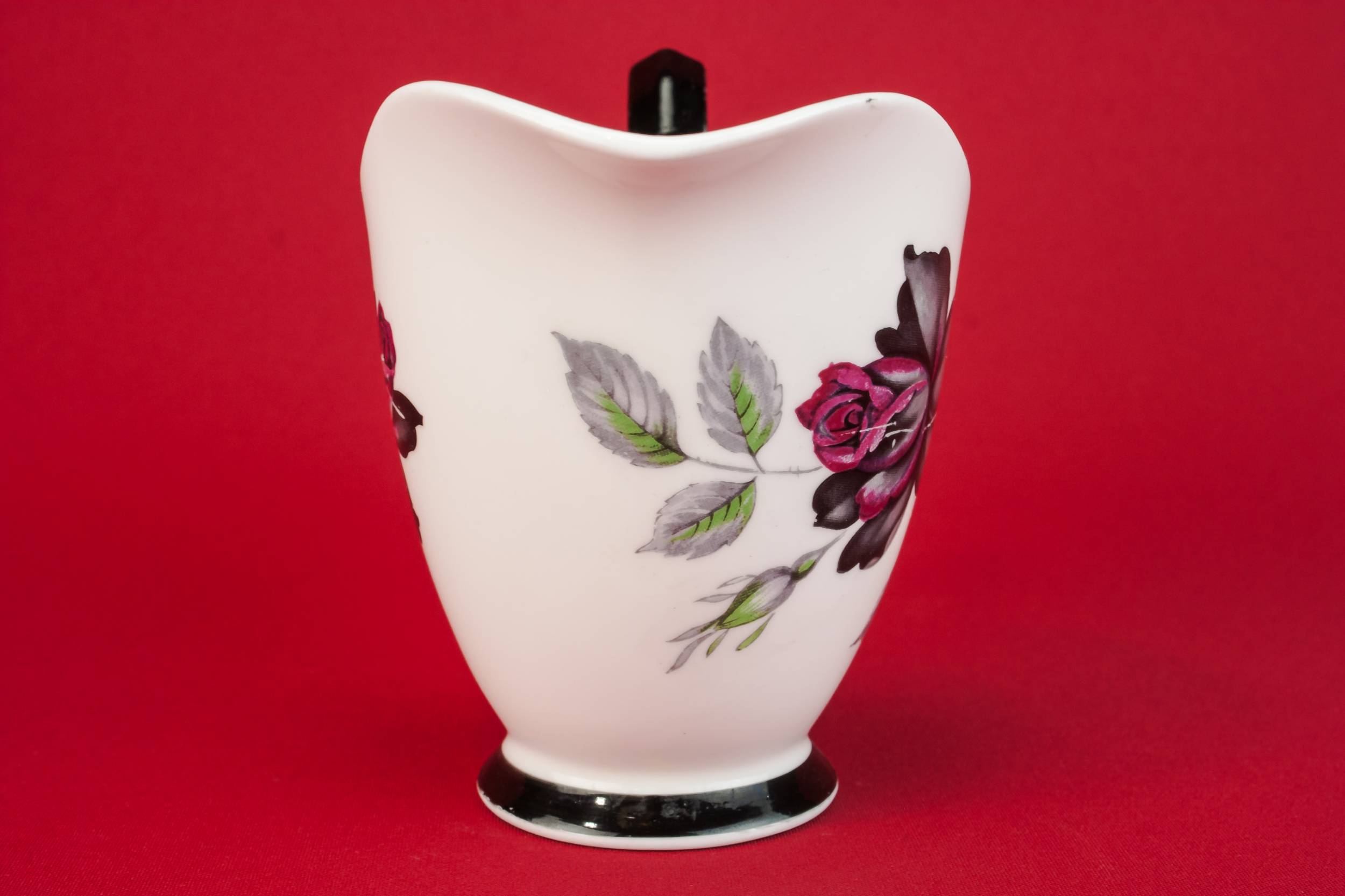 Slick Bone China — Black bone china creamer 2