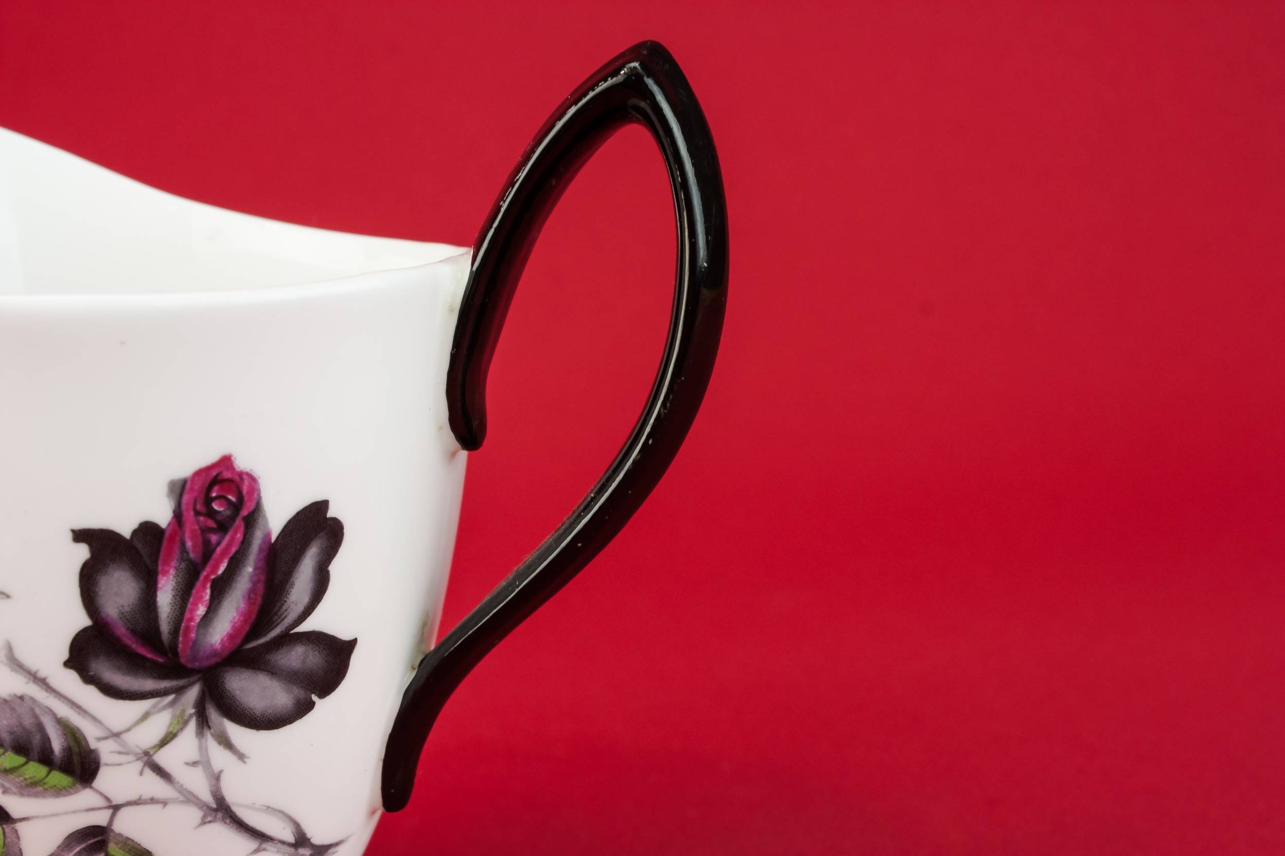 Slick Bone China — Black bone china creamer 3