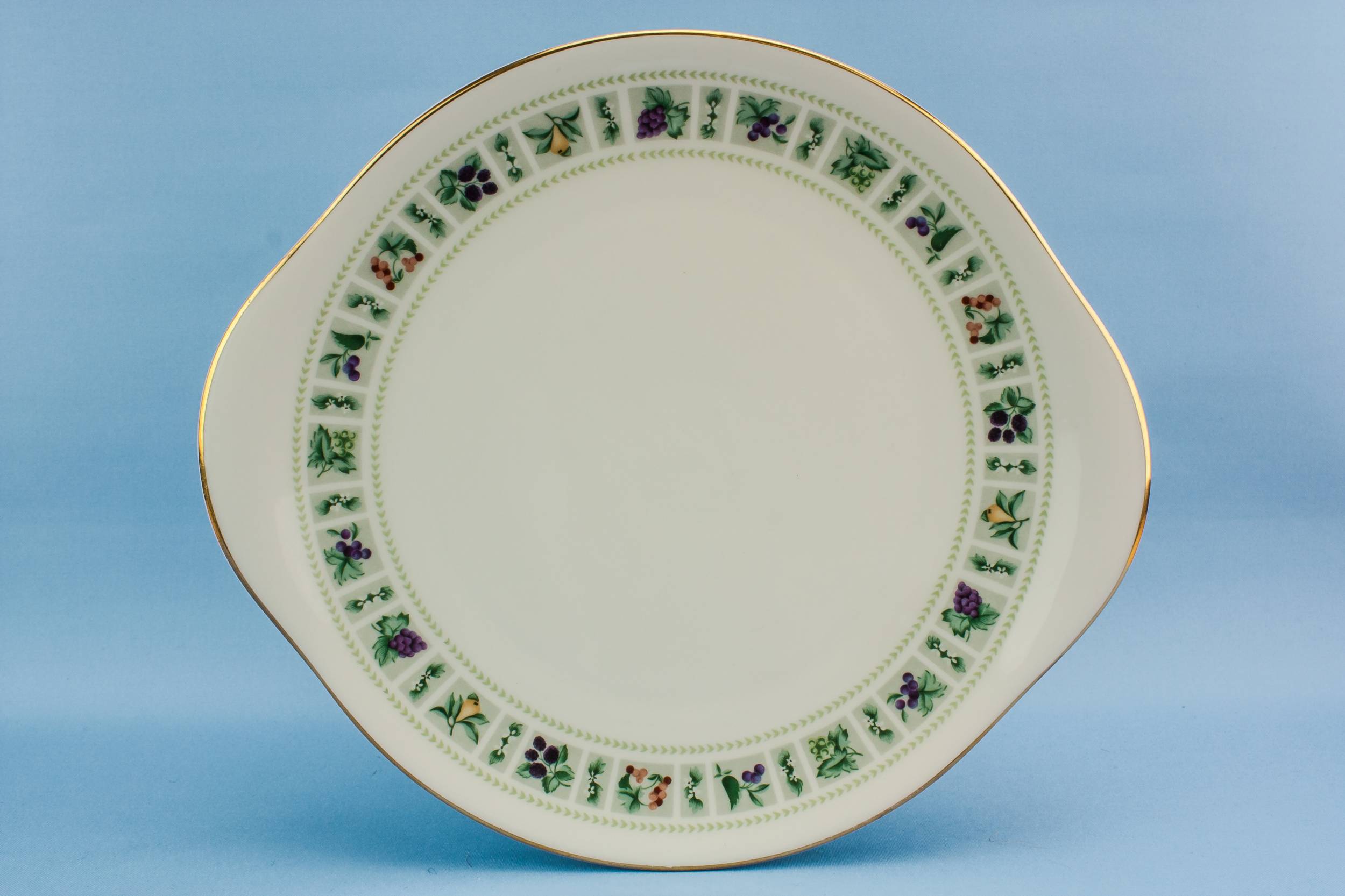 Persons Classical Vintage — Royal Doulton tea set for 6 3