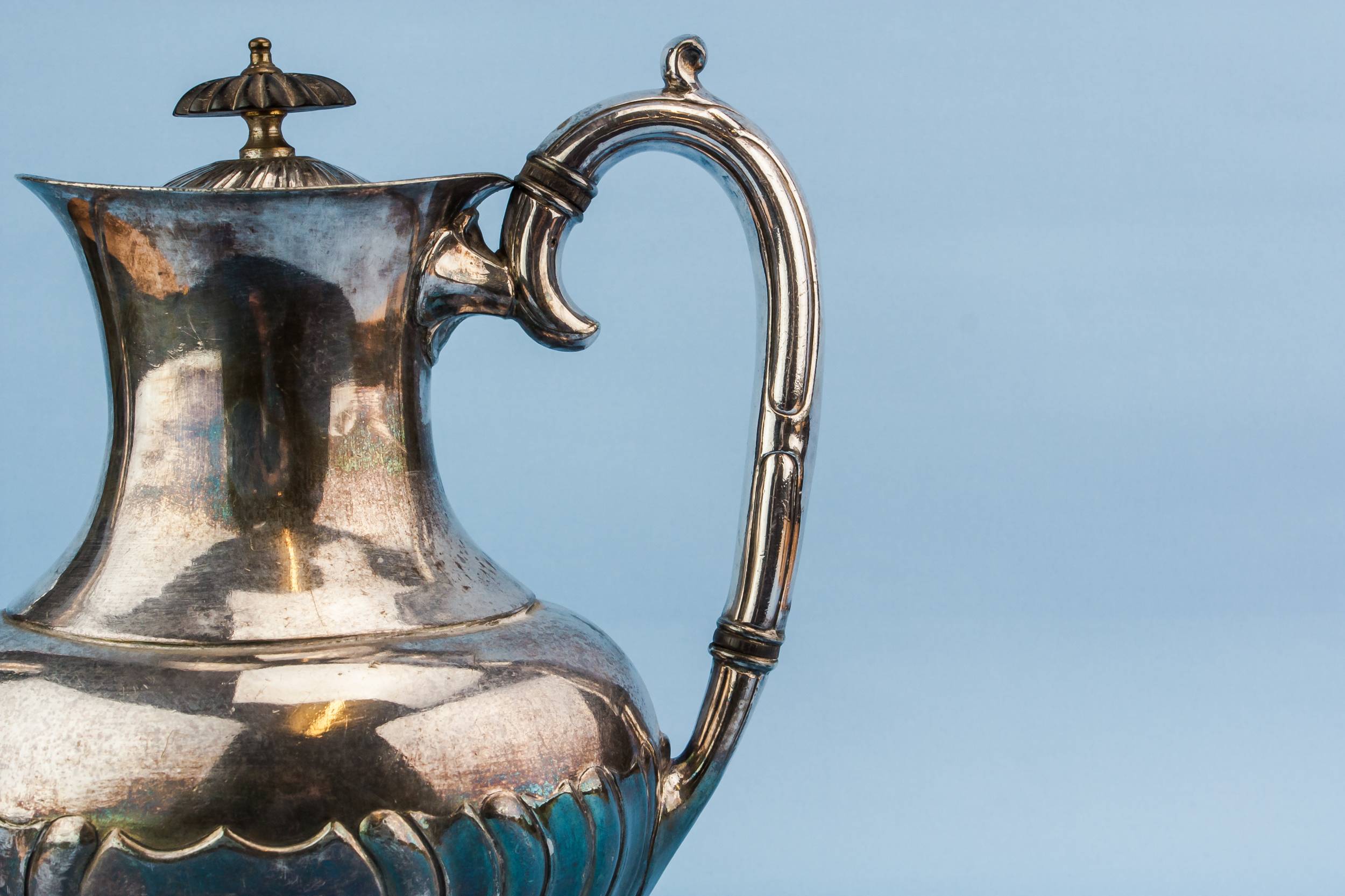 Elegant Silver Plated — Large Neo-Classical coffee pot 3