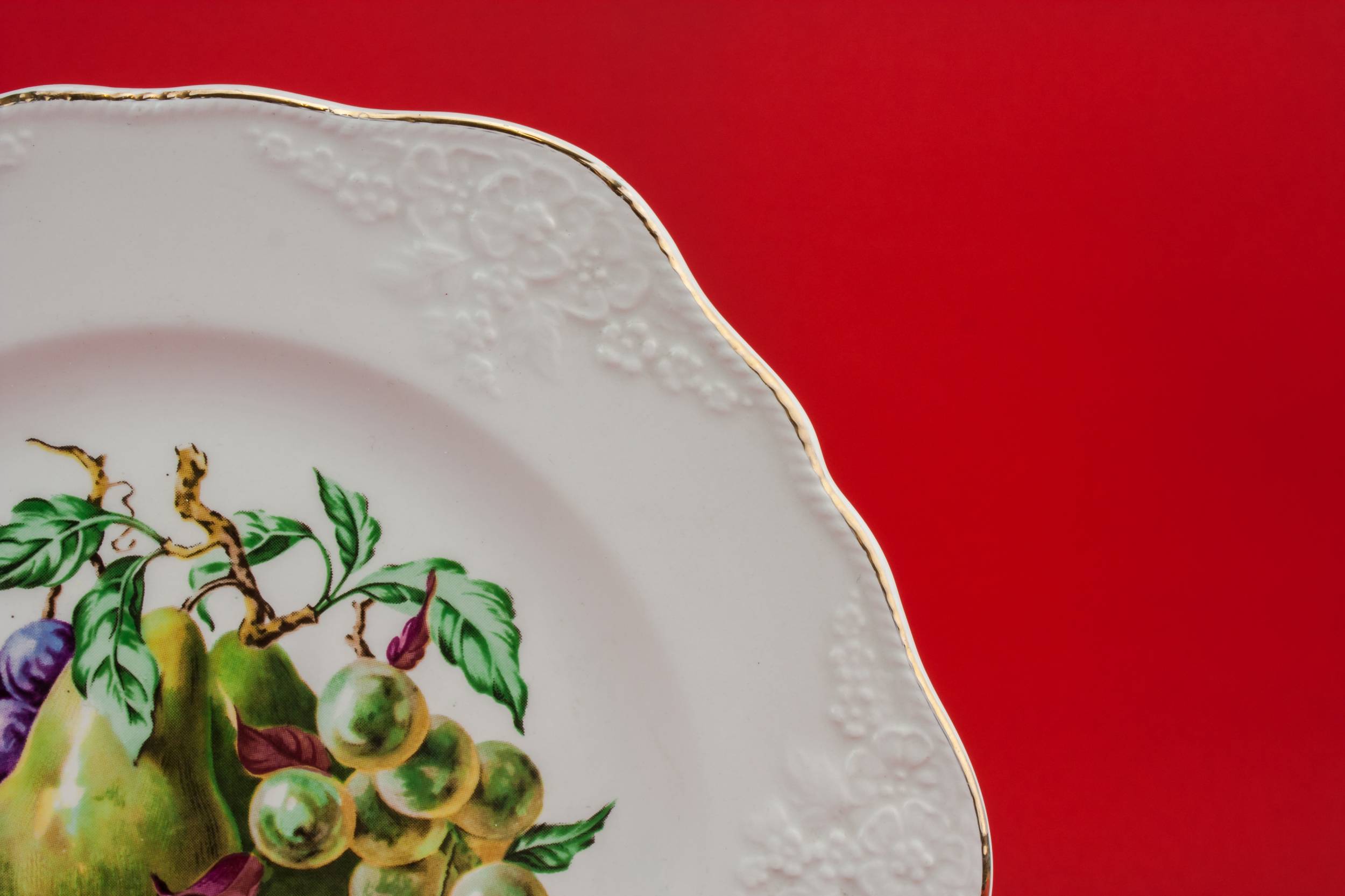 Spectacular Ironstone Simpsons — Dessert serving dish 1