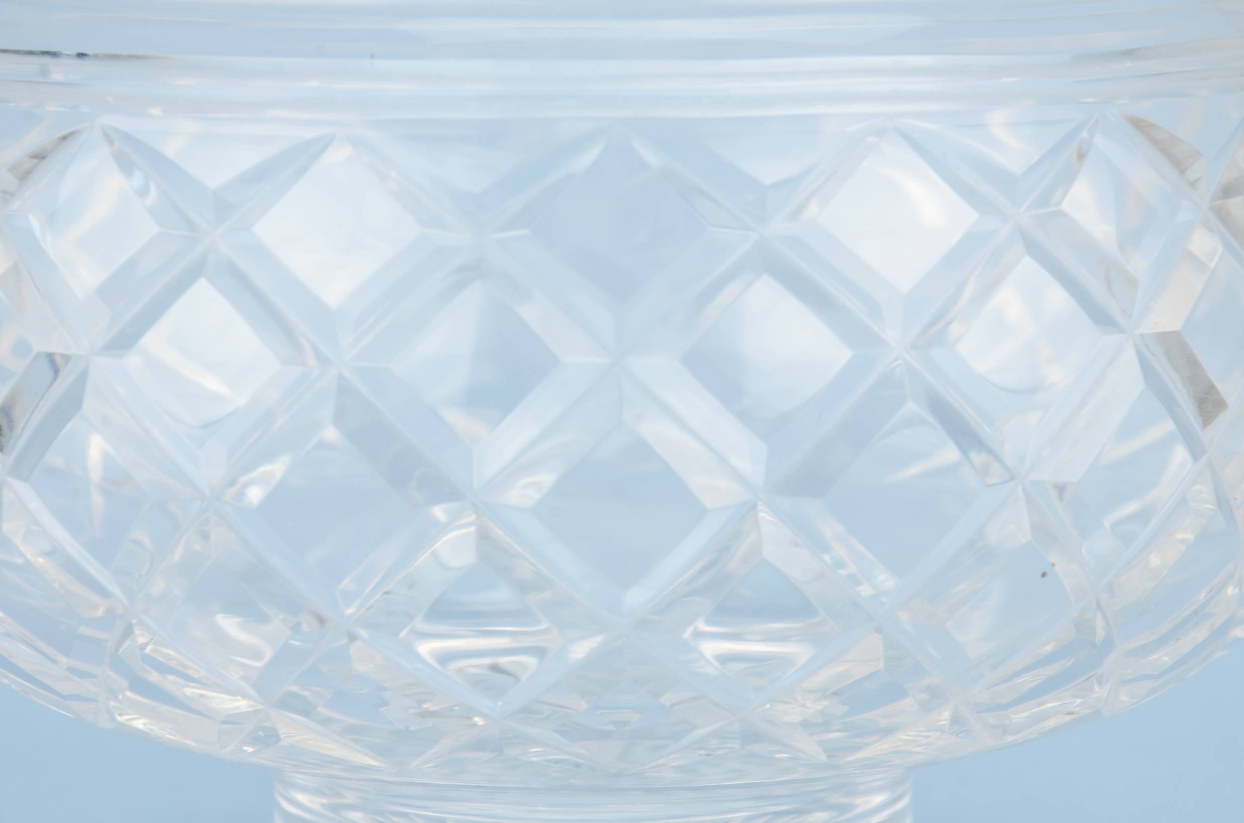 Cut Glass Elegant — Retro cut glass serving bowl 1